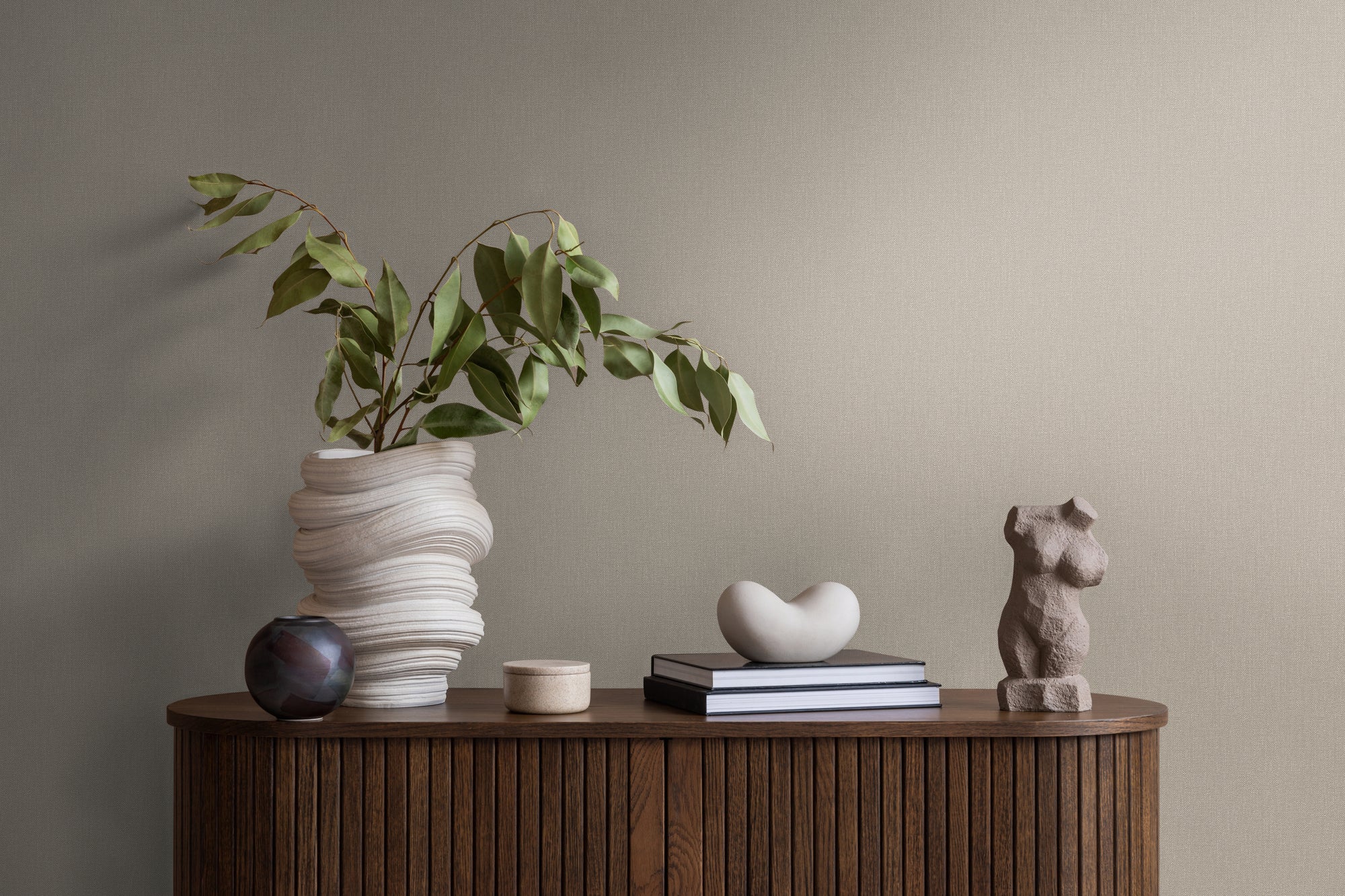 High-quality wallpaper from the Pure Elegance collection in brown 