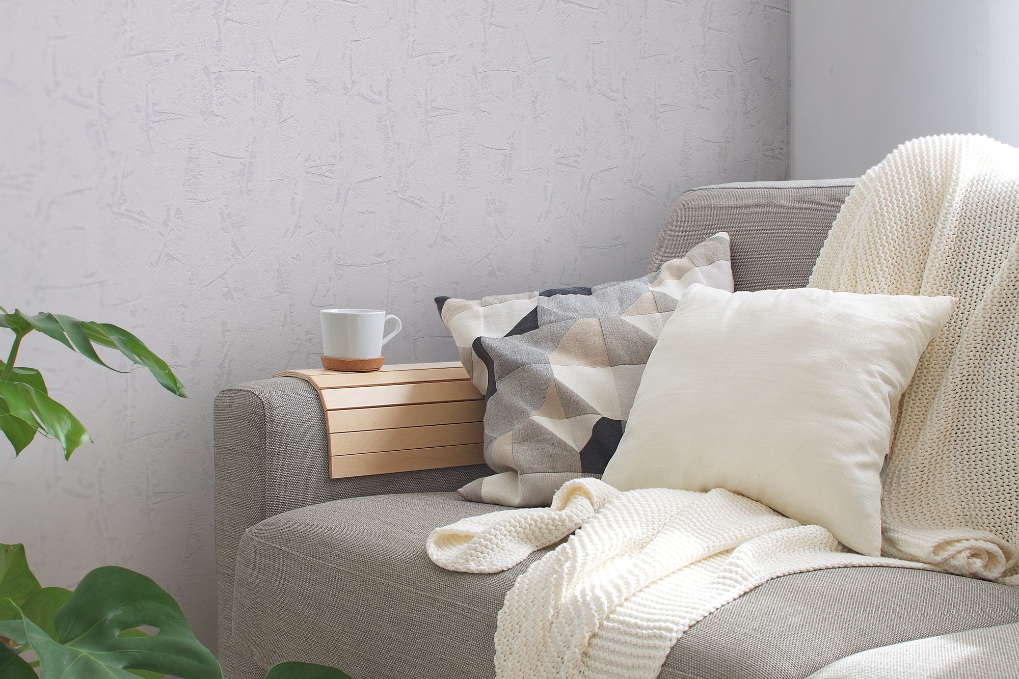 High-Quality Non-Woven Wallpaper White Texture