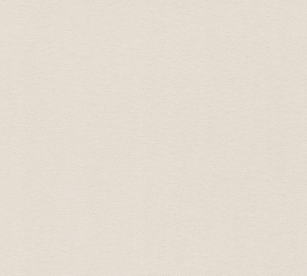 High-quality wallpaper from the Hygge III collection in cream 