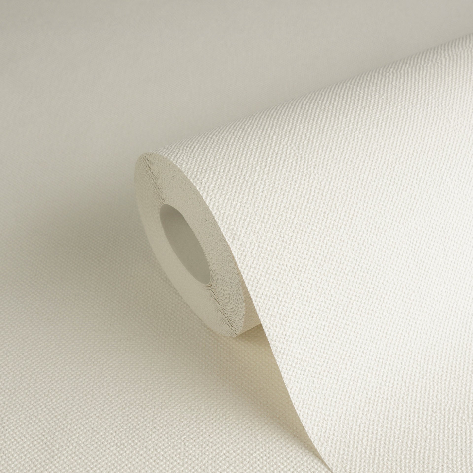 High-quality wallpaper from the Hygge III collection in cream 