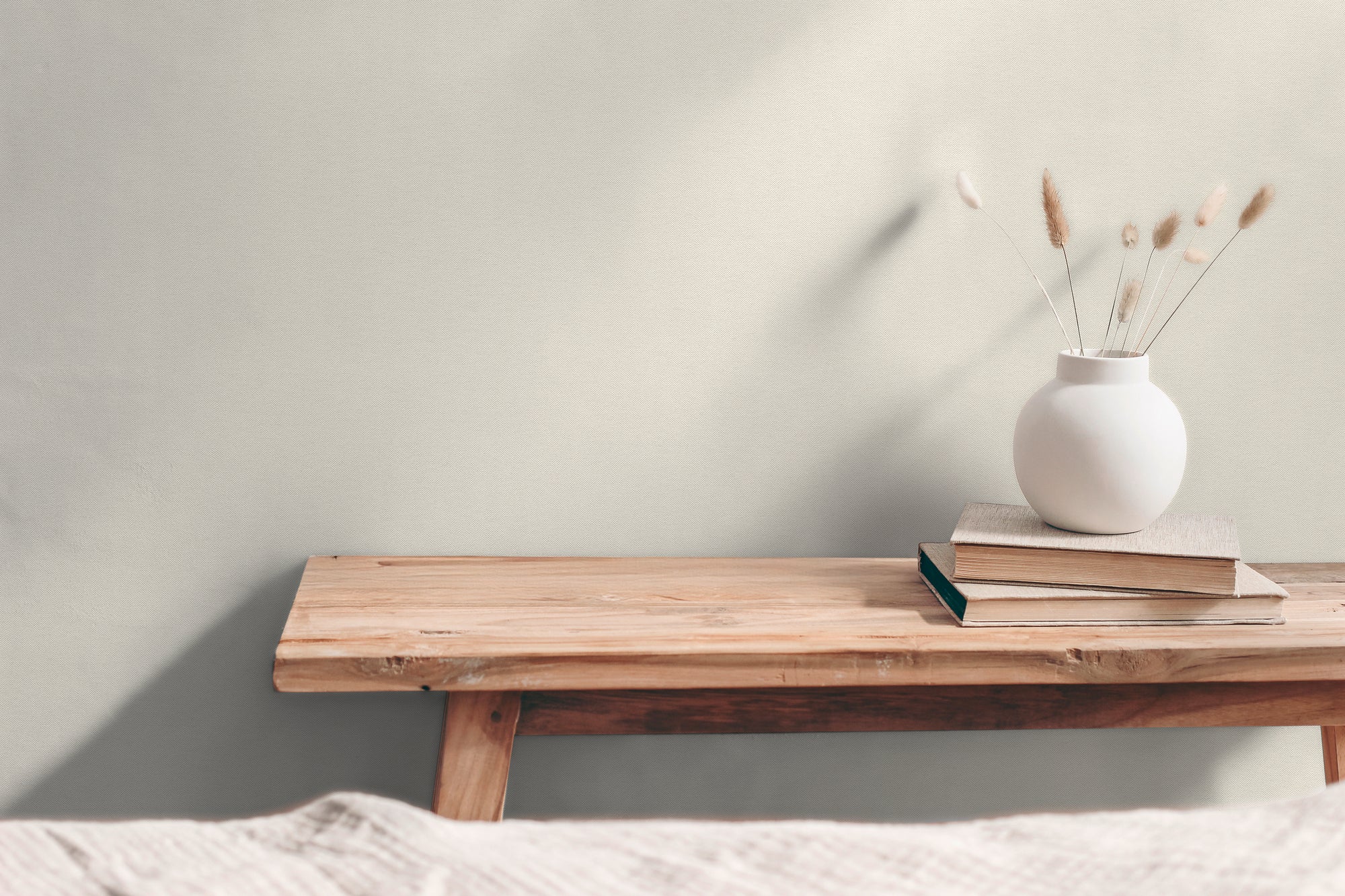 High-quality wallpaper from the Hygge III collection in cream 