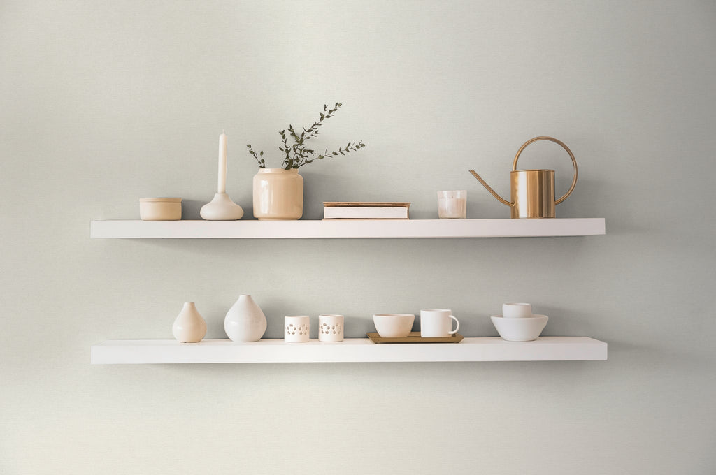 High-quality wallpaper from the Pintwalls III collection in white 