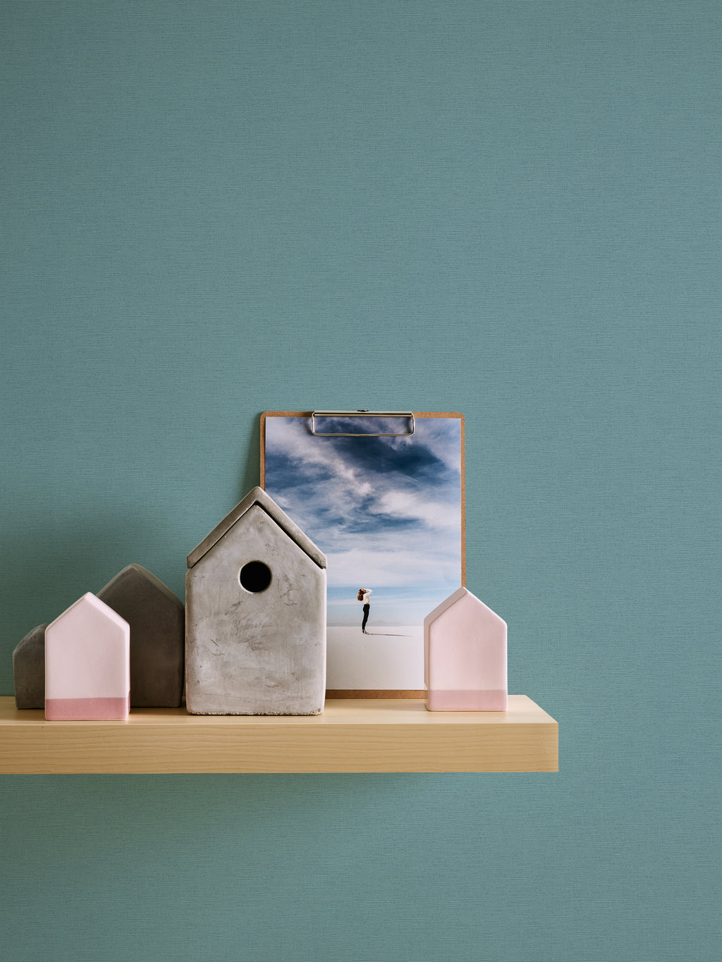 High-quality wallpaper from the PintWalls II collection in blue 