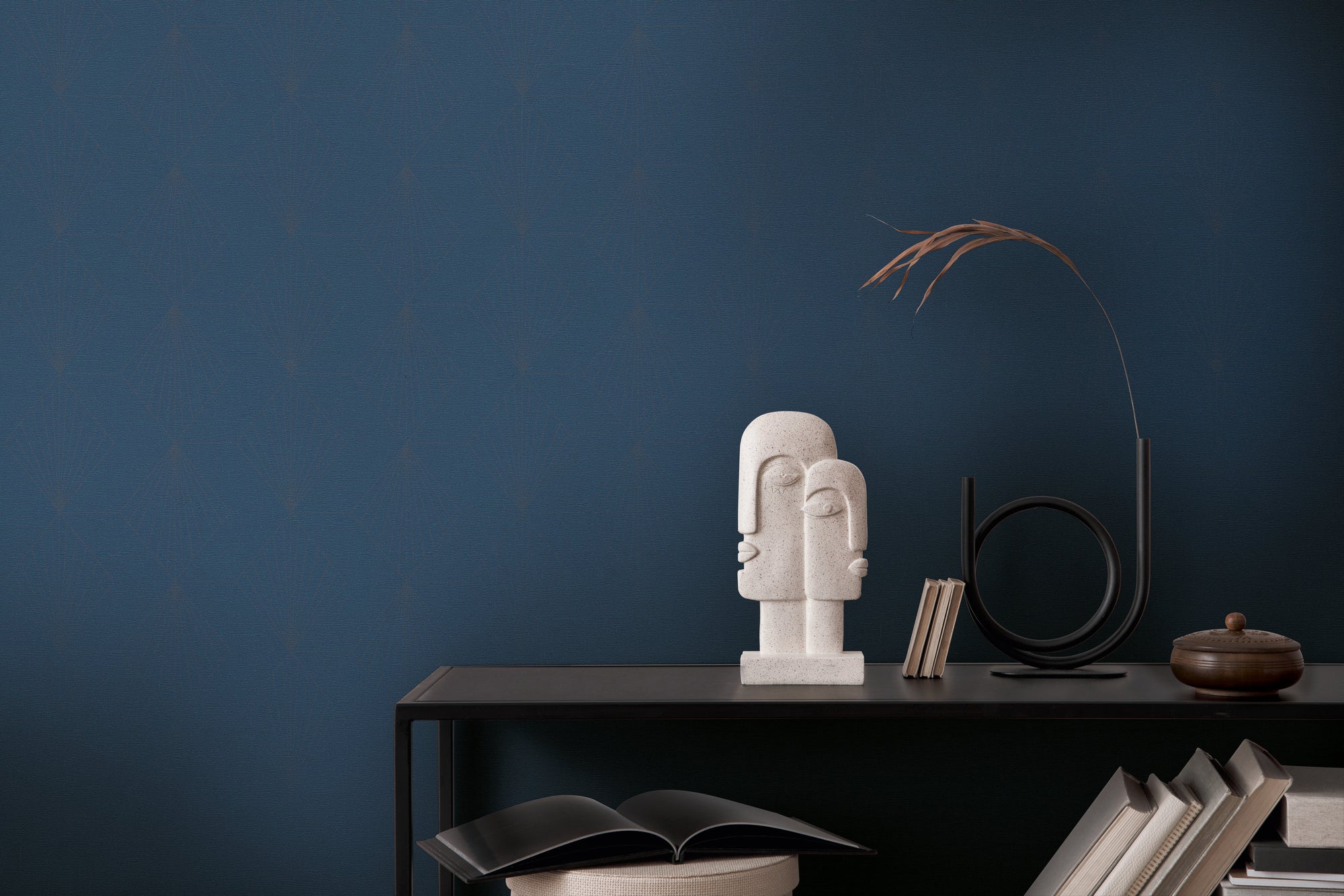 High-quality wallpaper from the French Affair collection in blue 