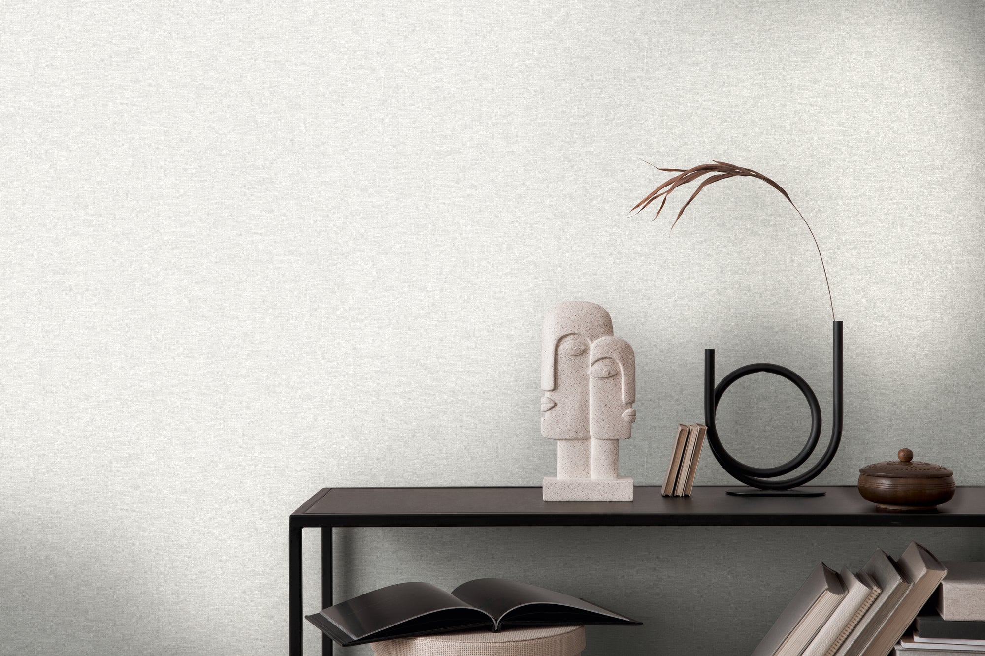 High-quality wallpaper from the French Affair collection in cream 