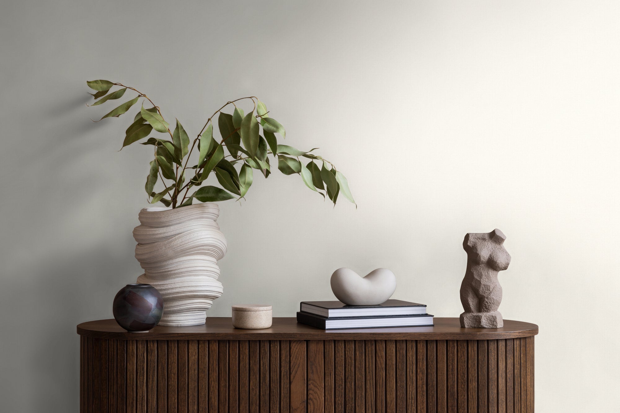 Hochwertige Tapete aus der Kollektion Pure Elegance in Weiß