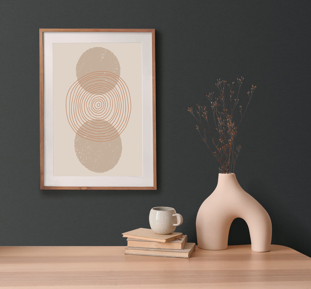 High-quality wallpaper from the Pintwalls III collection in black 