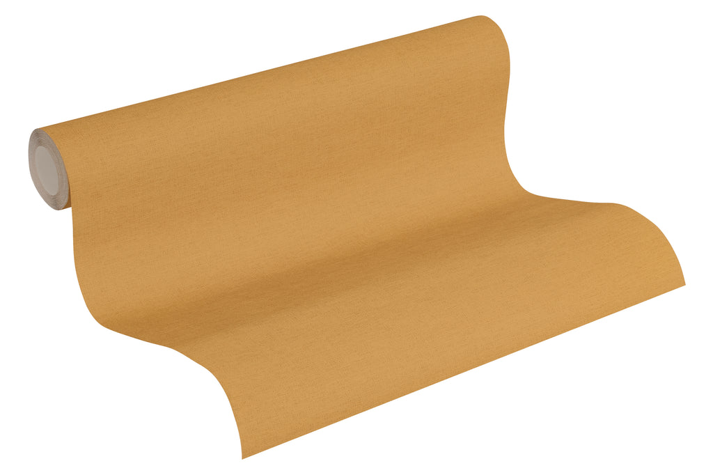 High-quality wallpaper from the Pintwalls III collection in yellow 