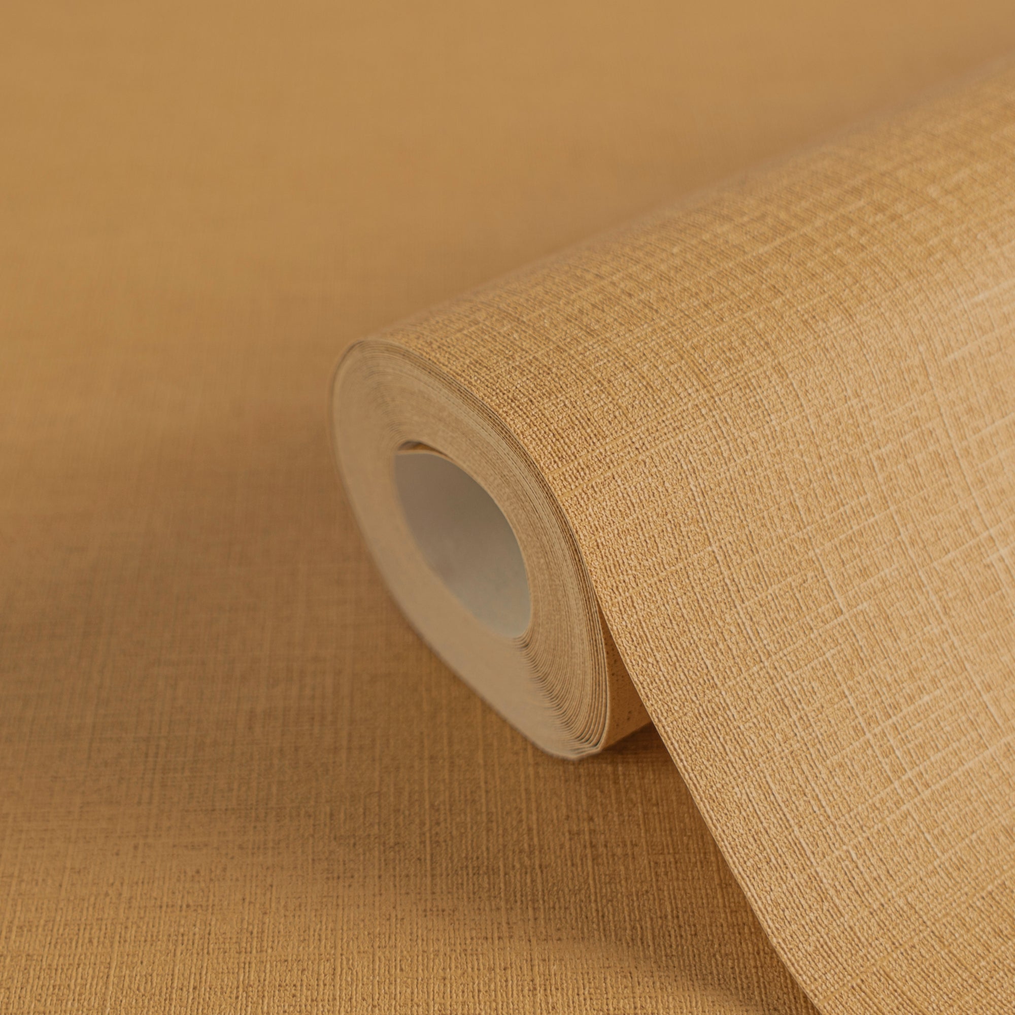 High-quality wallpaper from the Pintwalls III collection in yellow 