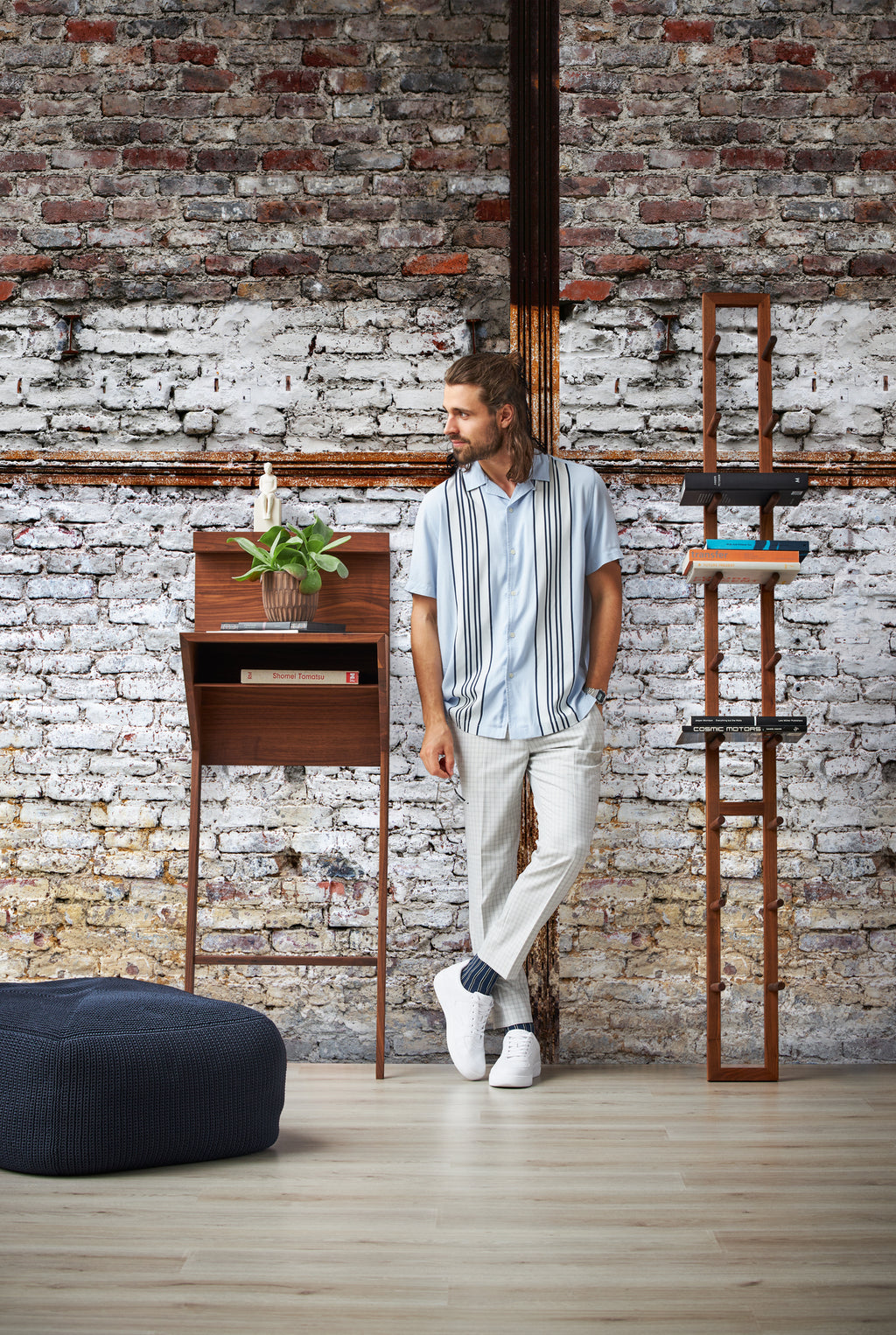 Hochwertige  Tapete aus der Kollektion The Wall in Grau