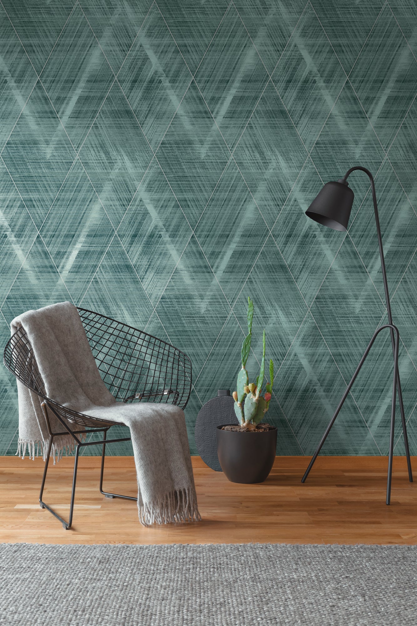 High-Quality Non-Woven Wallpaper Green Graphic