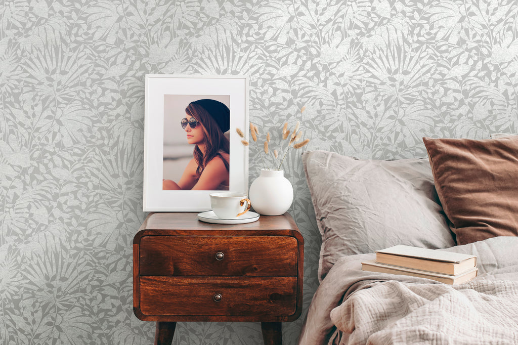 High-quality wallpaper from THE BoS collection in grey 