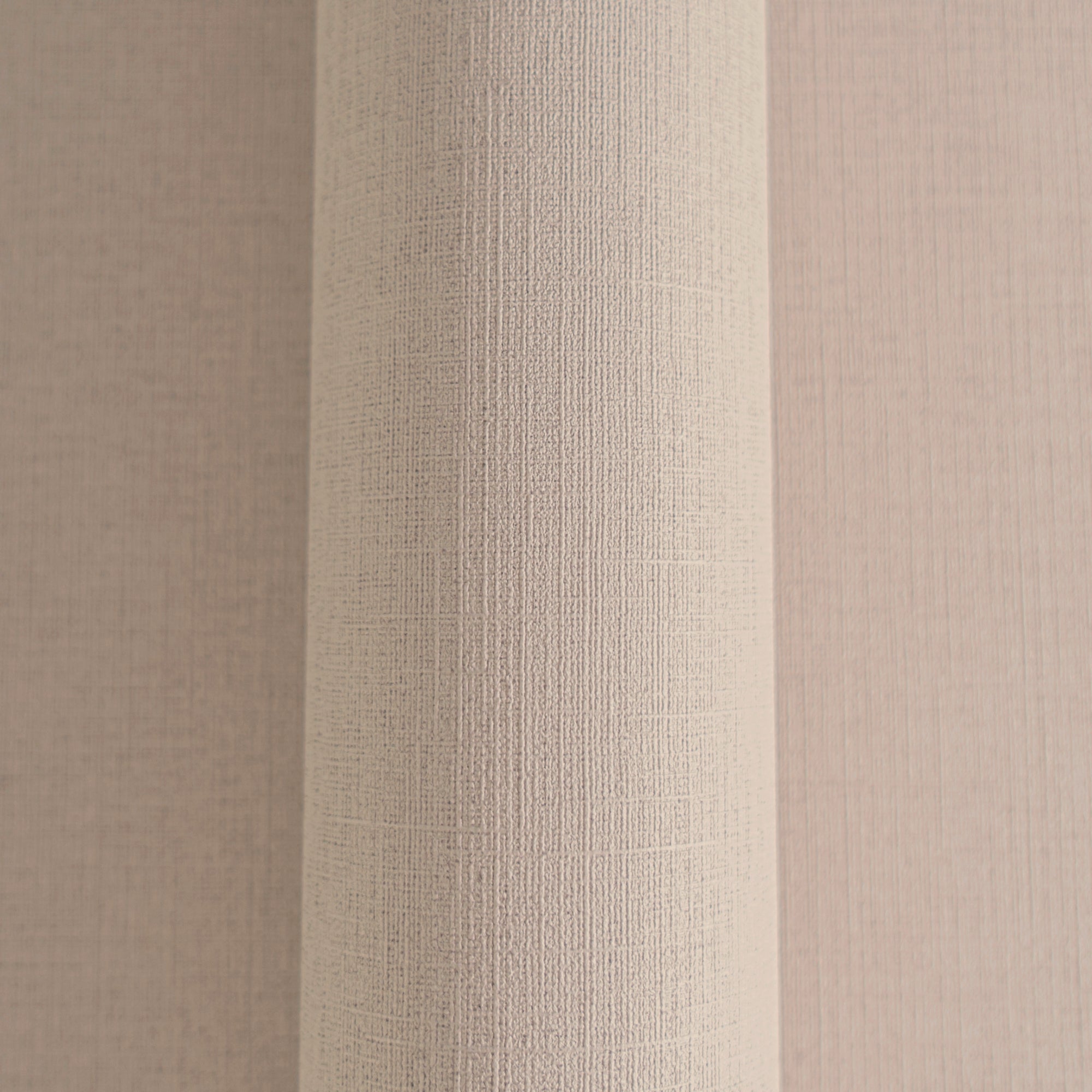 High-quality wallpaper from the PintWalls II collection in grey 