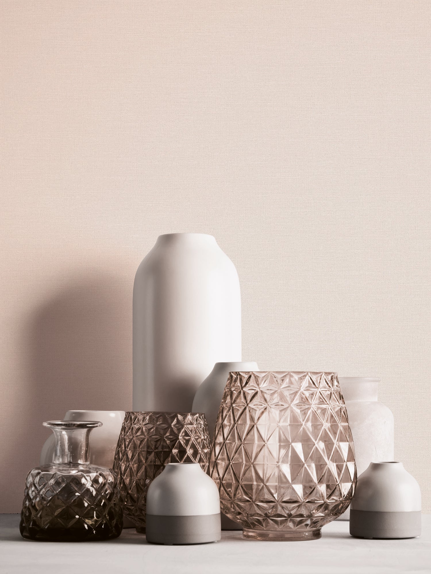 Hochwertige Tapete aus der Kollektion Pintwalls III in Beige