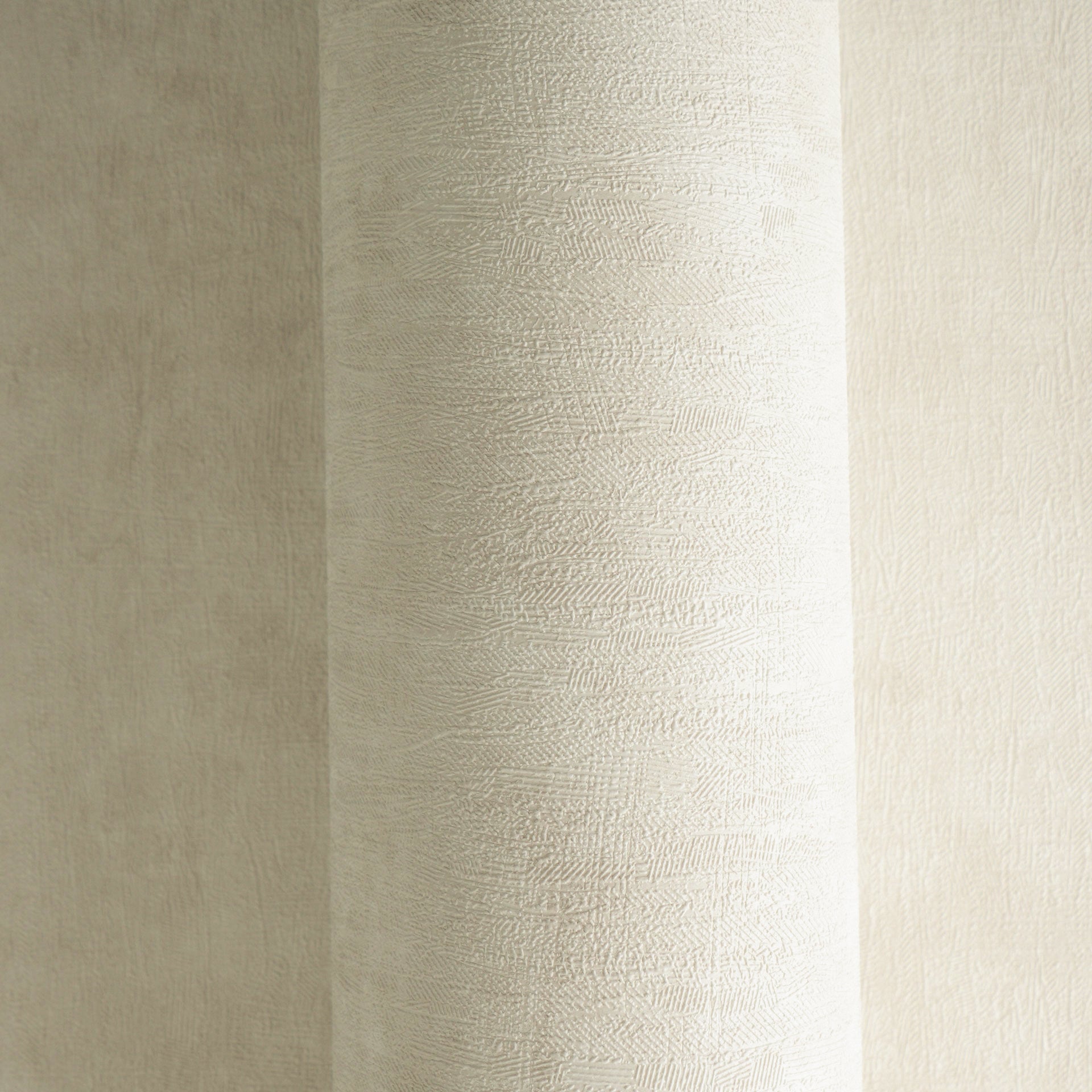 High-quality wallpaper from the Hygge III collection in beige 