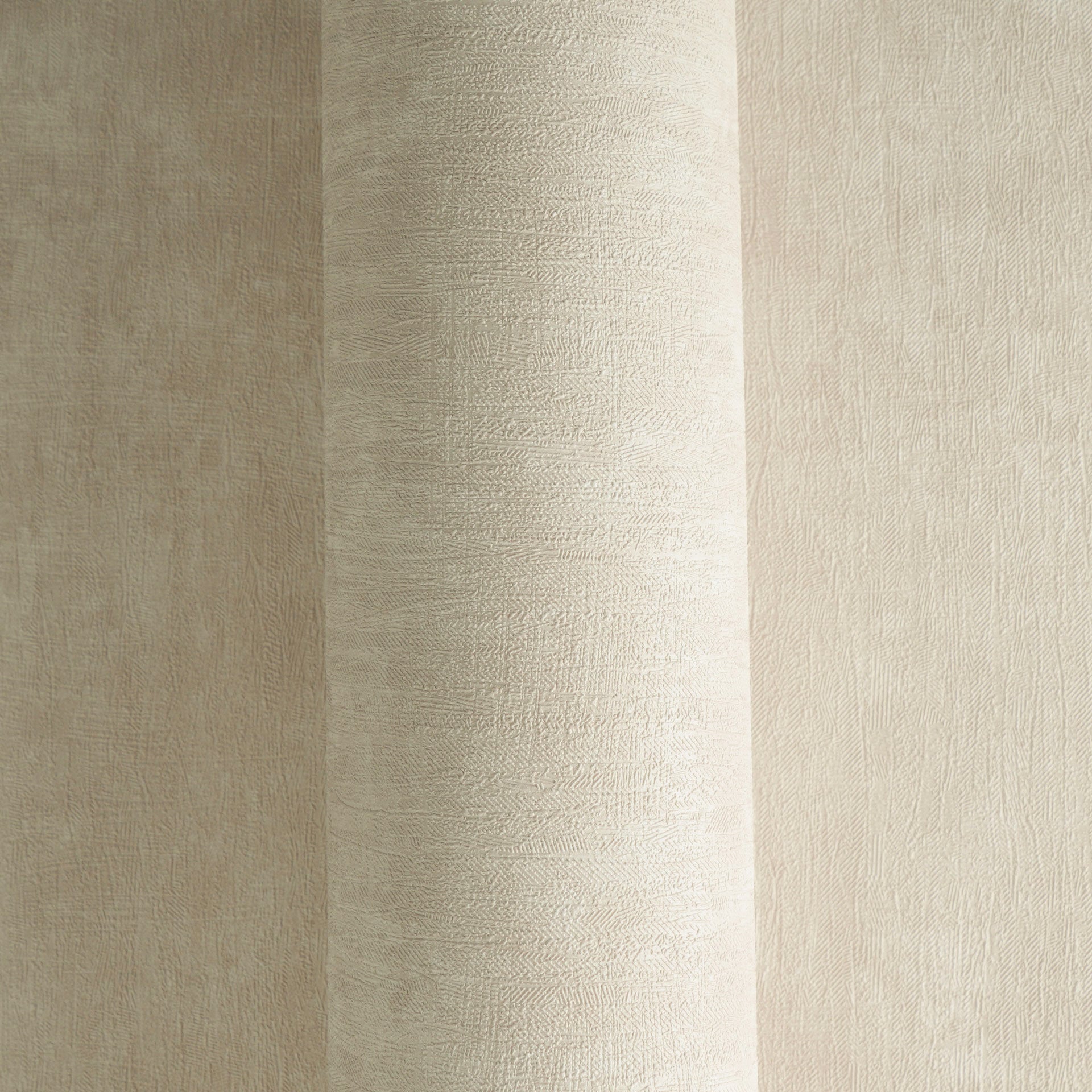 High-quality wallpaper from the Hygge III collection in brown 
