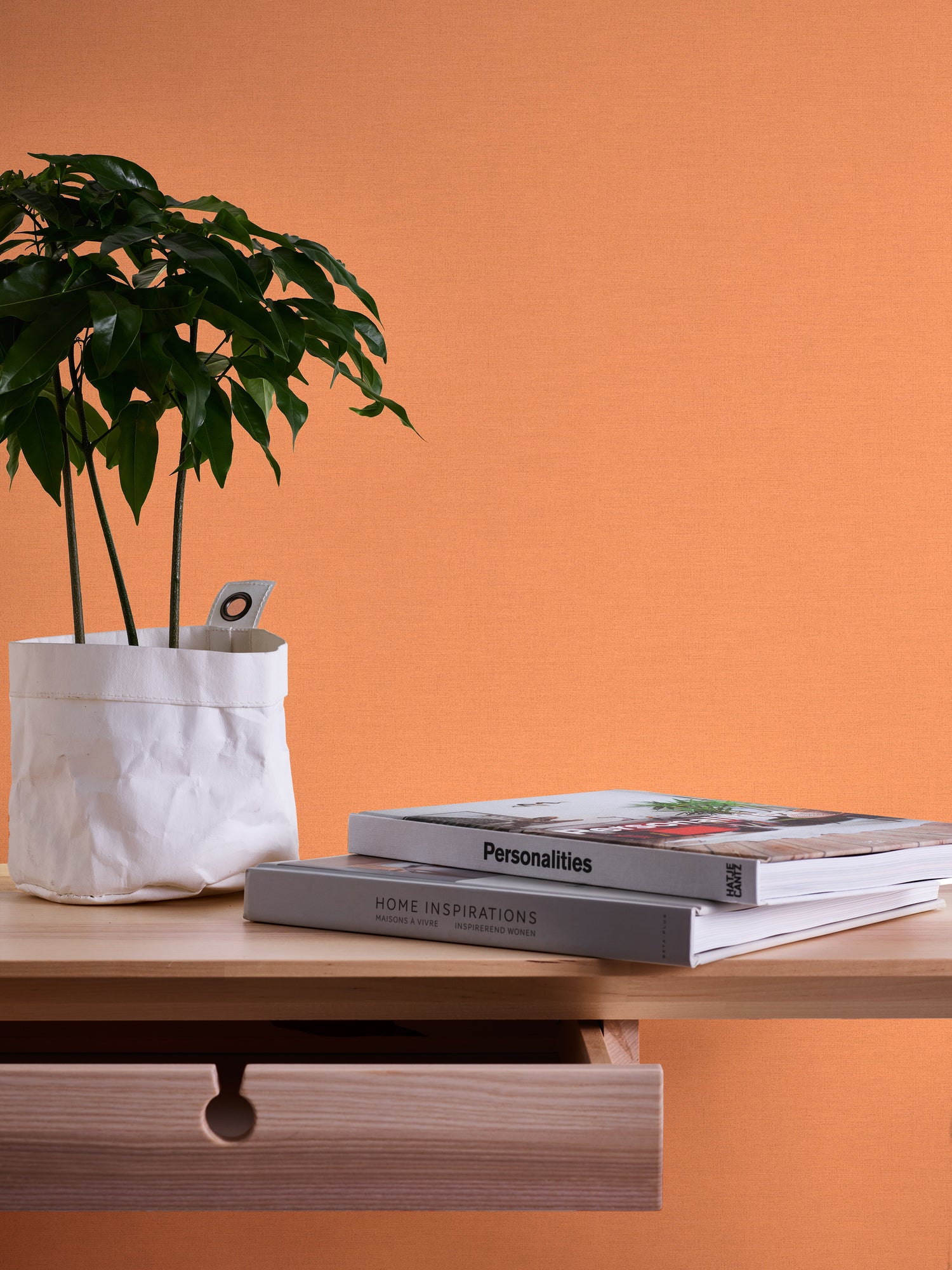 High-quality wallpaper from the Aquarelle Dreams collection in orange 