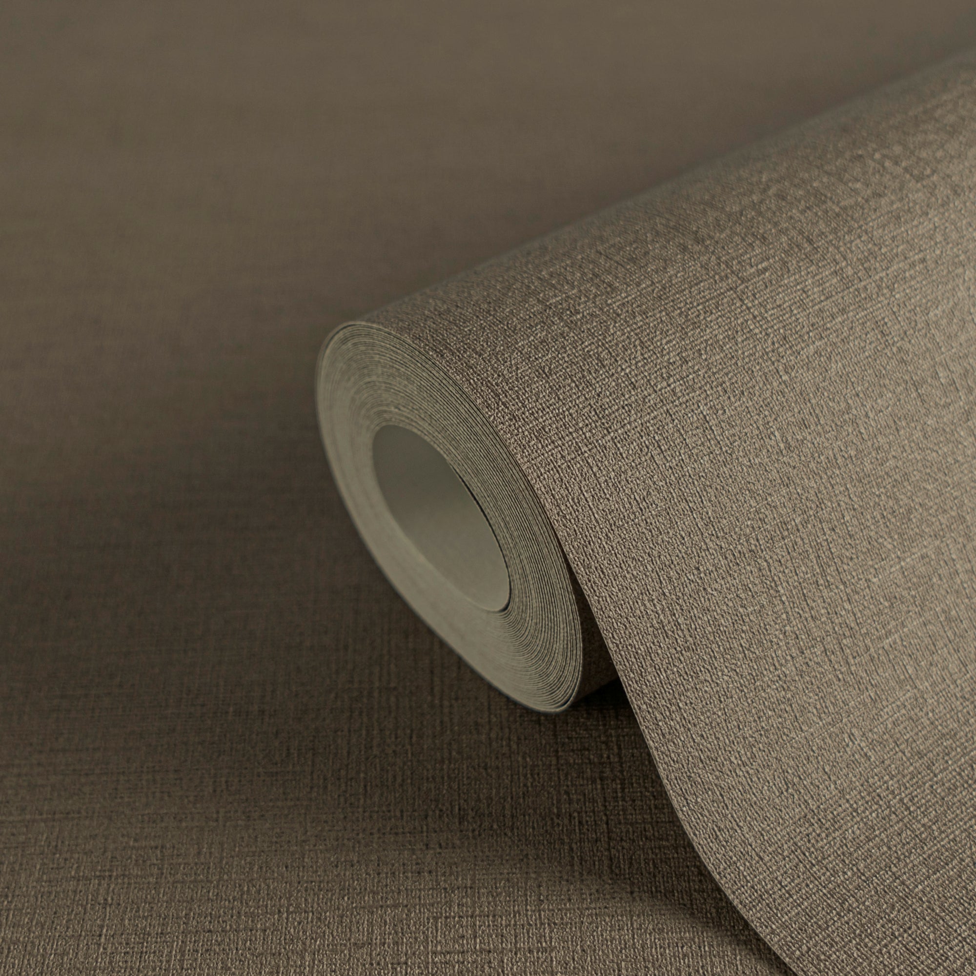 Hochwertige Tapete aus der Kollektion Pintwalls III in Braun