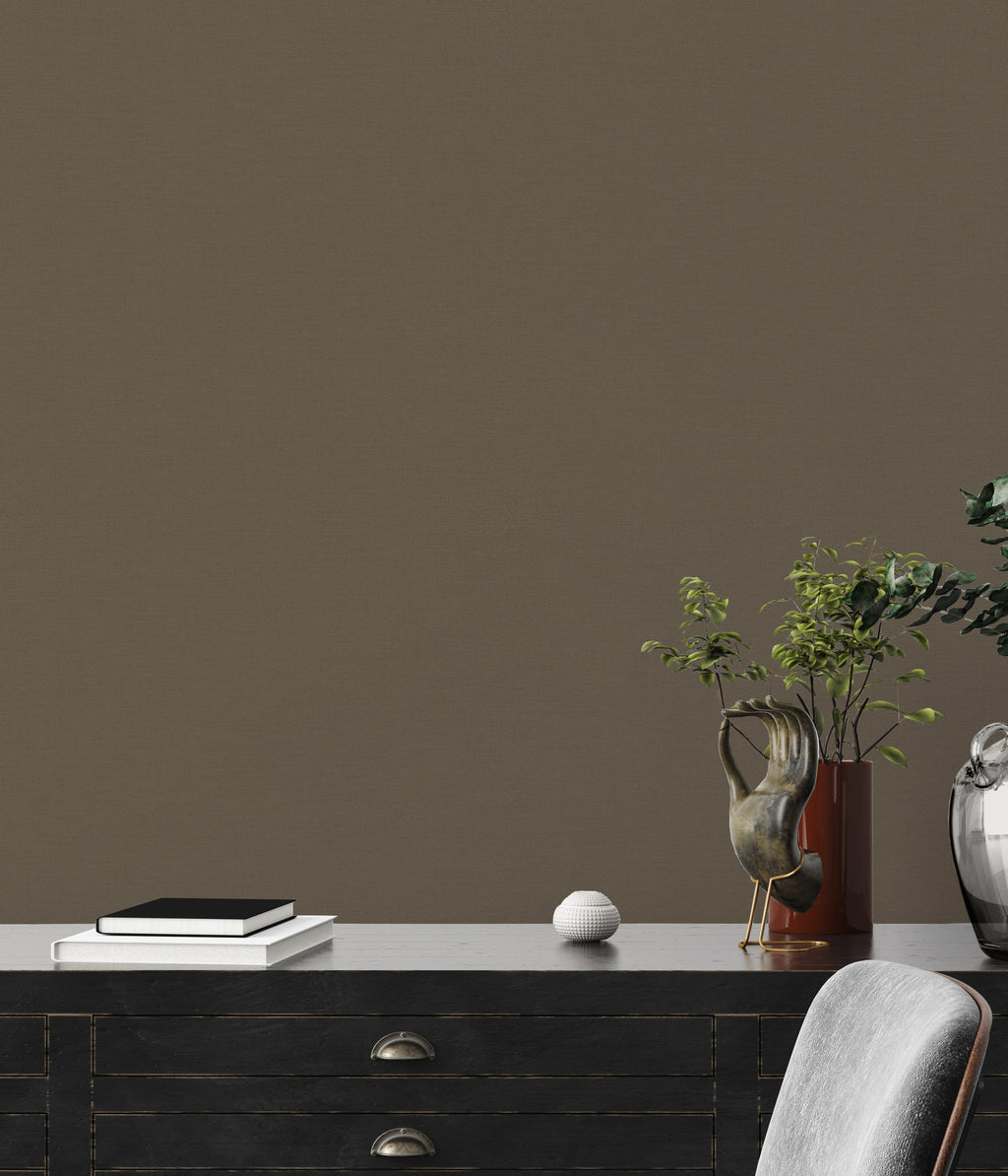 High-quality wallpaper from the Pintwalls III collection in brown 