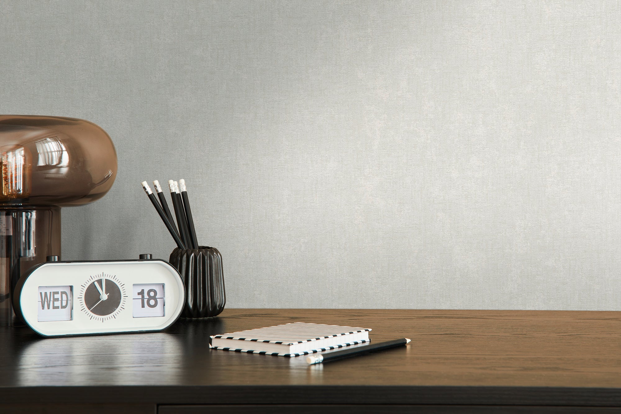 Hochwertige Tapete aus der Kollektion Casual Living in Grau