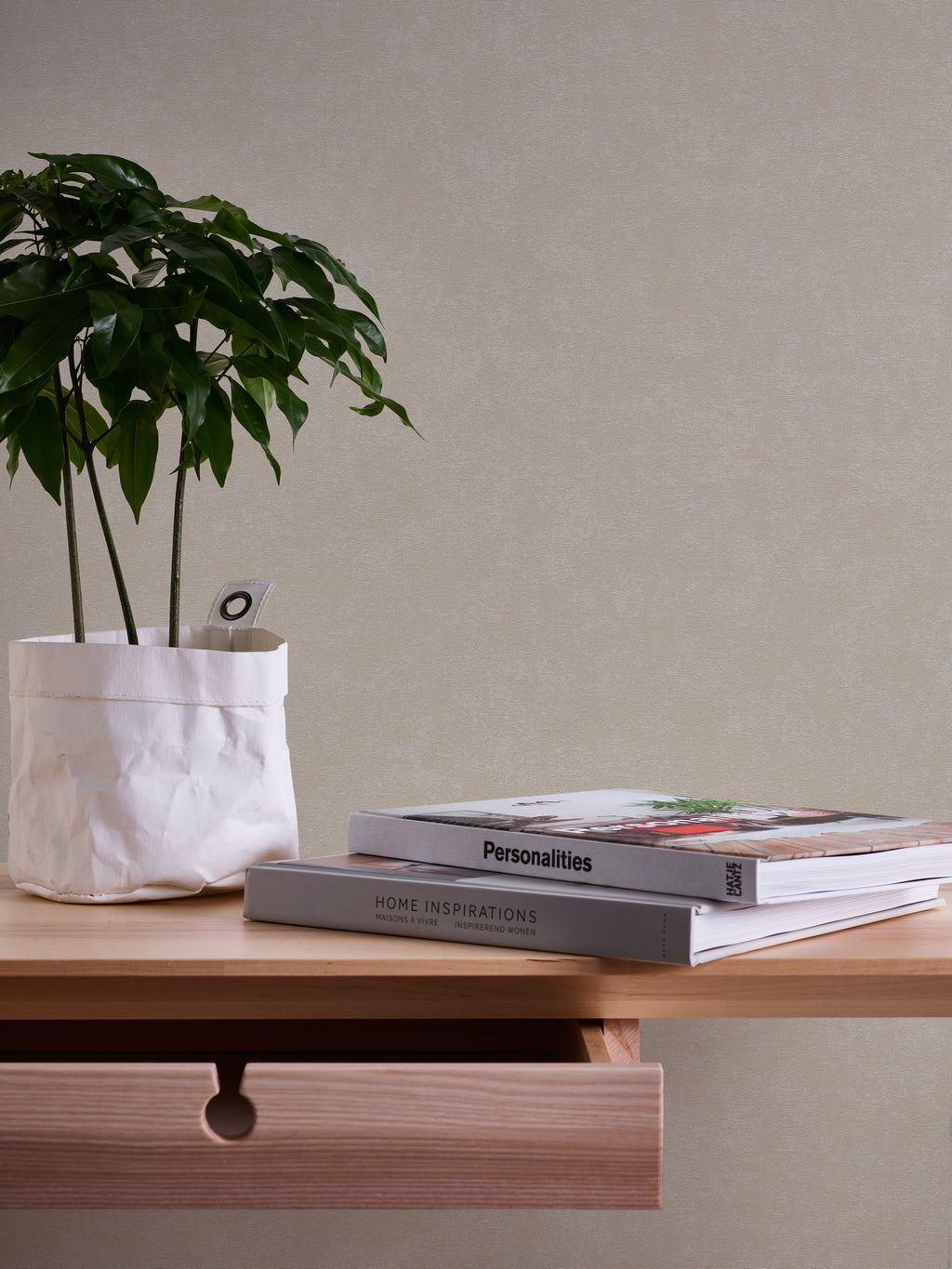 Hochwertige Tapete aus der Kollektion French Affair   in Beige