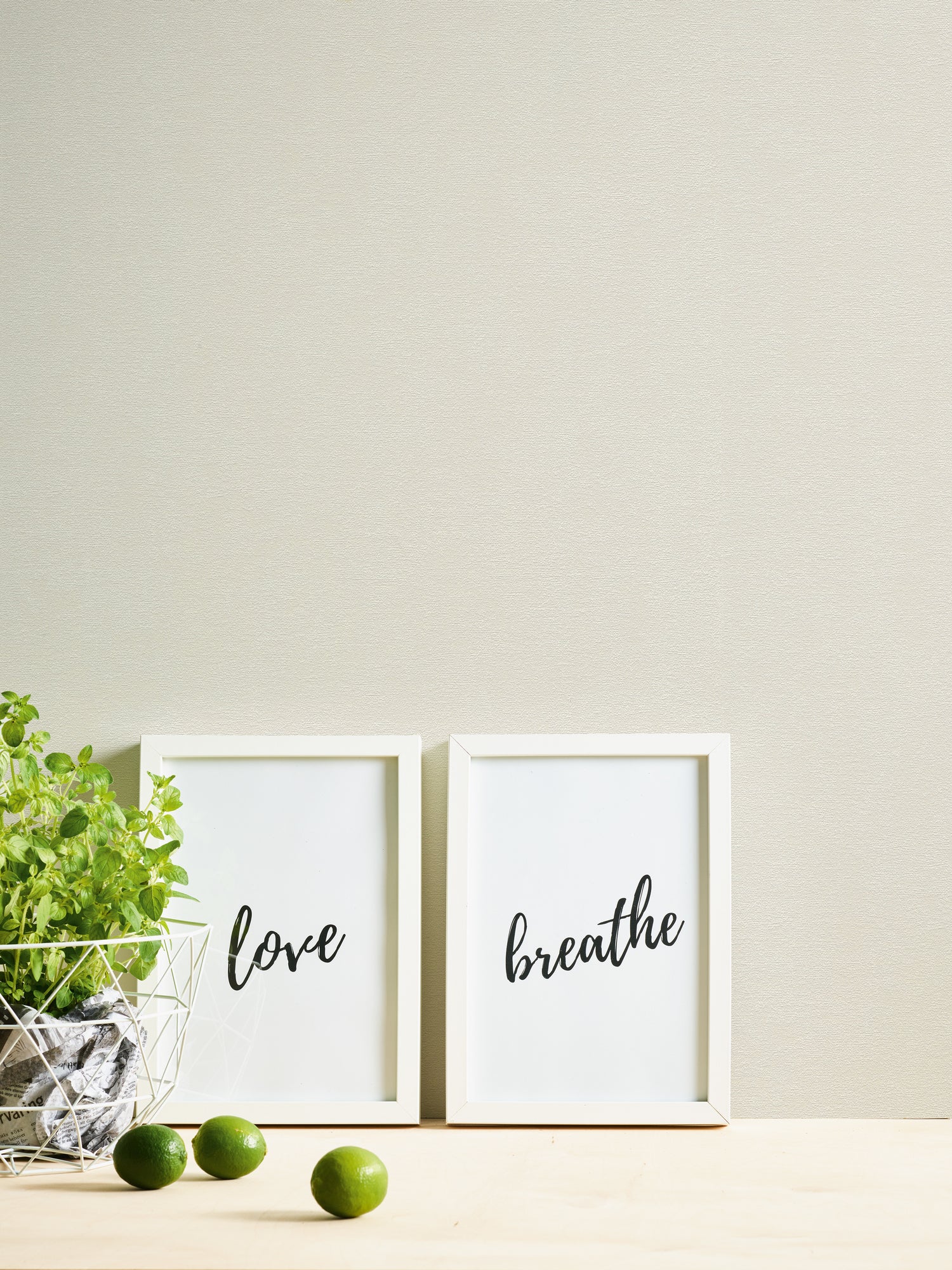 Hochwertige Tapete aus der Kollektion French Affair   in Beige