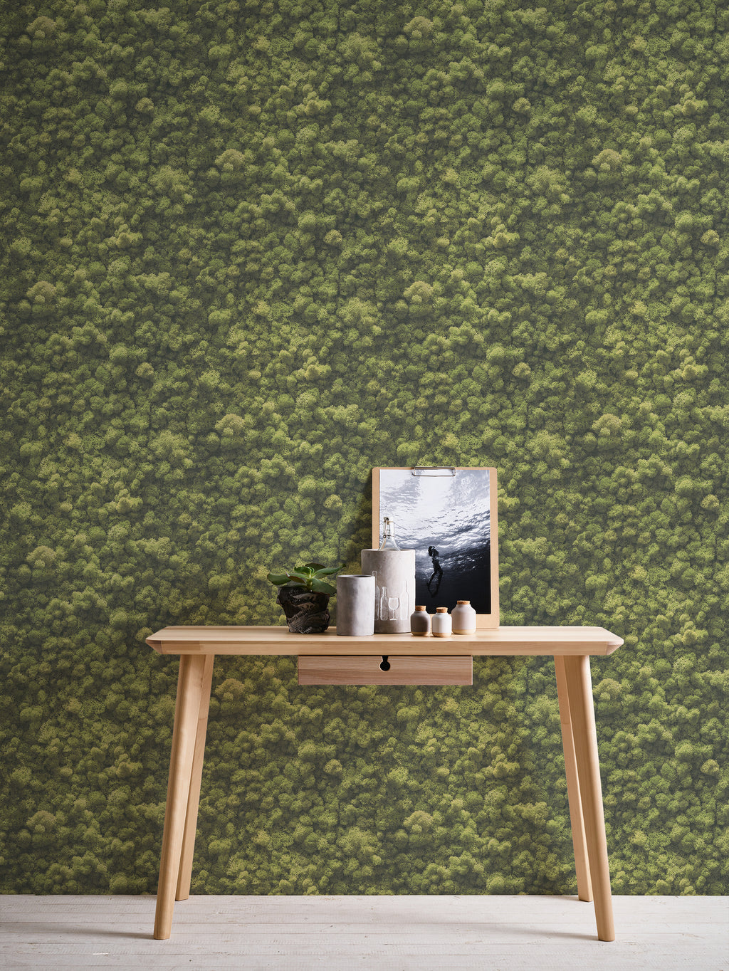 High-Quality Non-Woven Wallpaper Green Texture