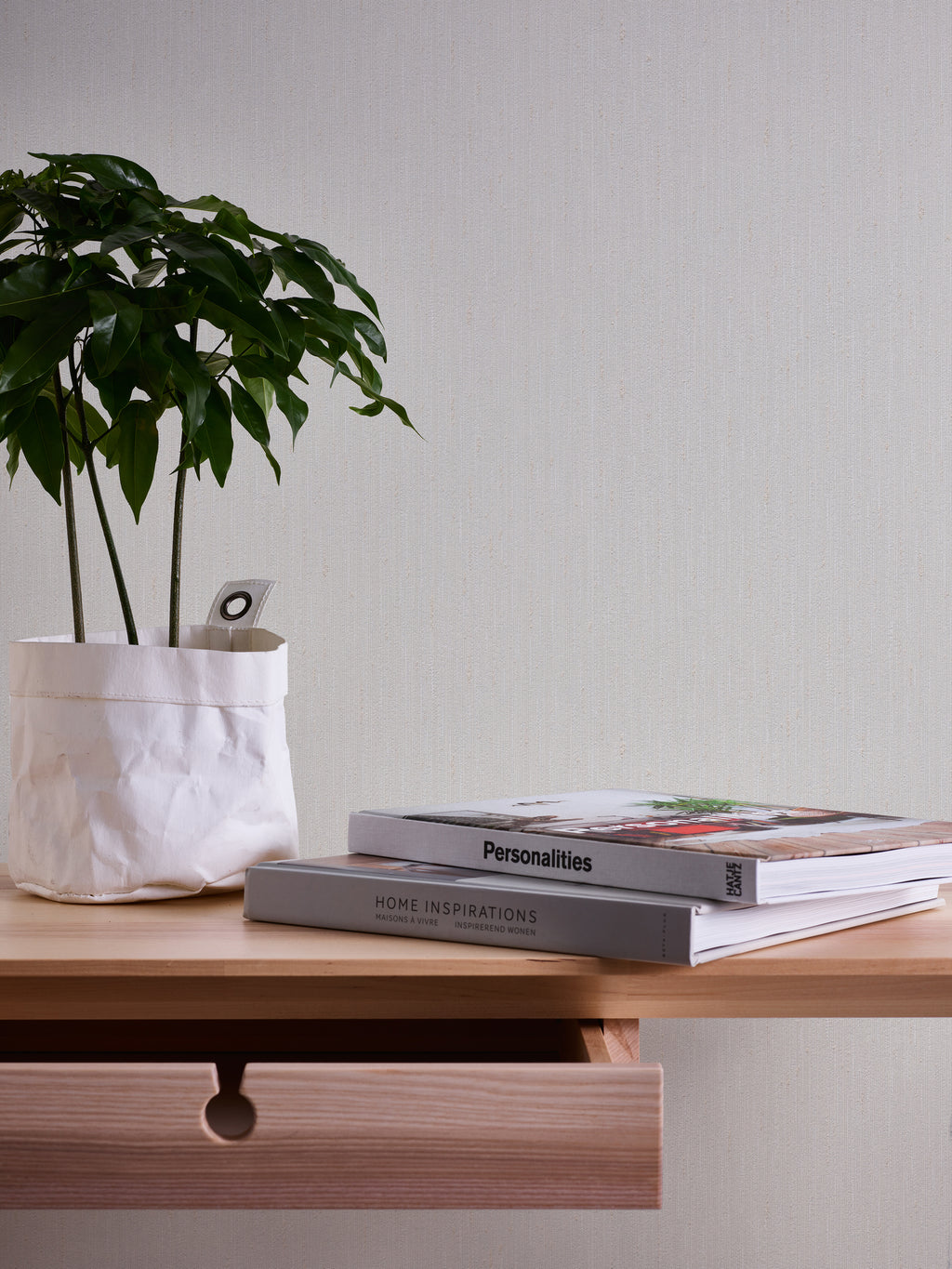 High-Quality Non-Woven Wallpaper Grey Structure