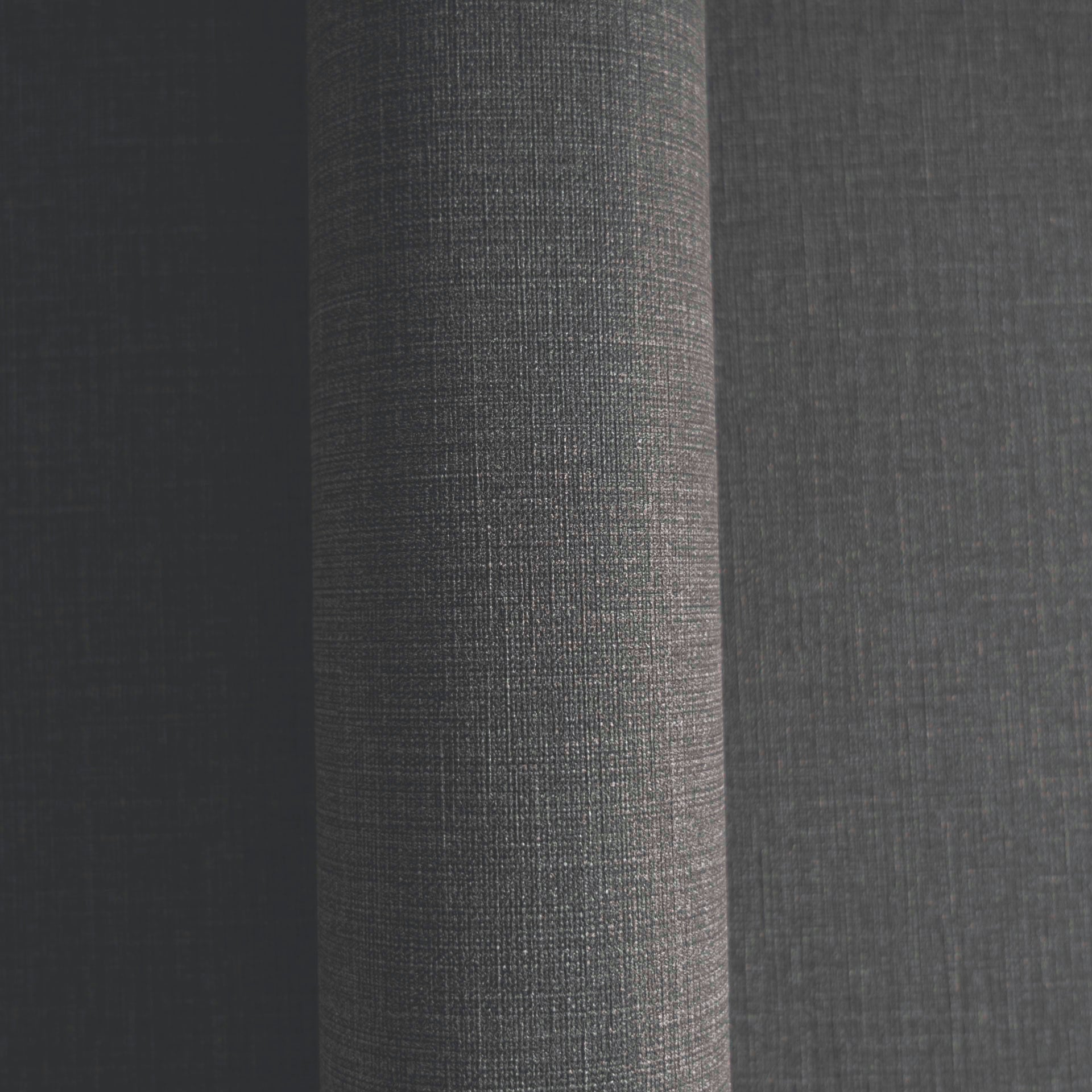 High-quality Non-woven Wallpaper Black Plain Wallpaper
