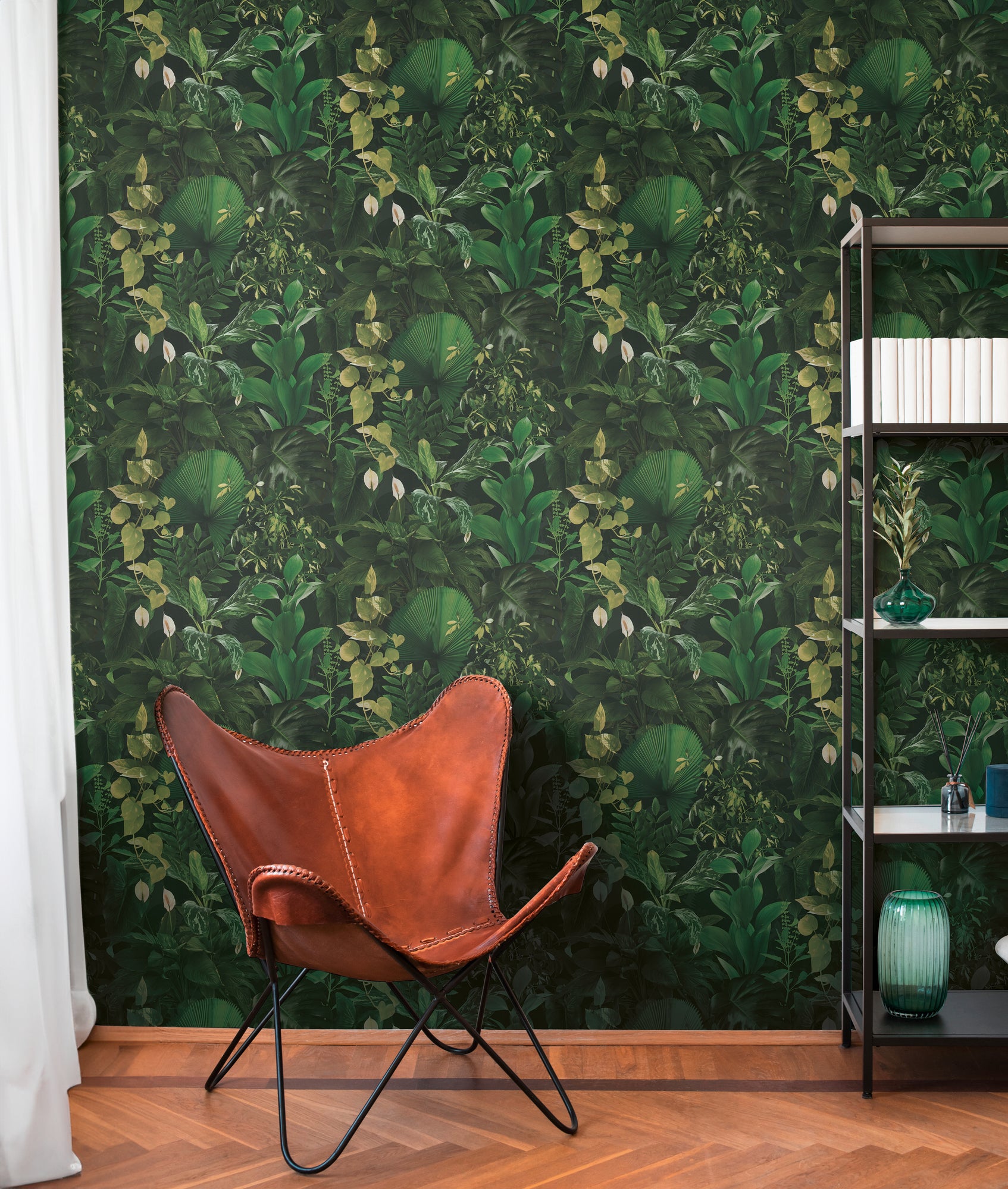 Premium Non-Woven Wallpaper Green Jungle