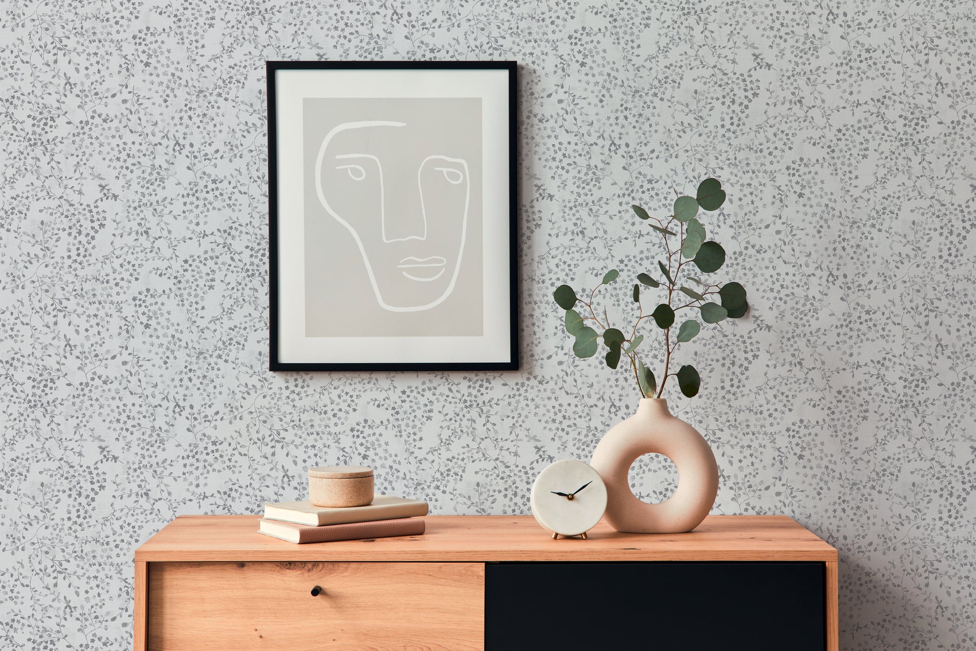 High-Quality Non-Woven Wallpaper Grey Floral