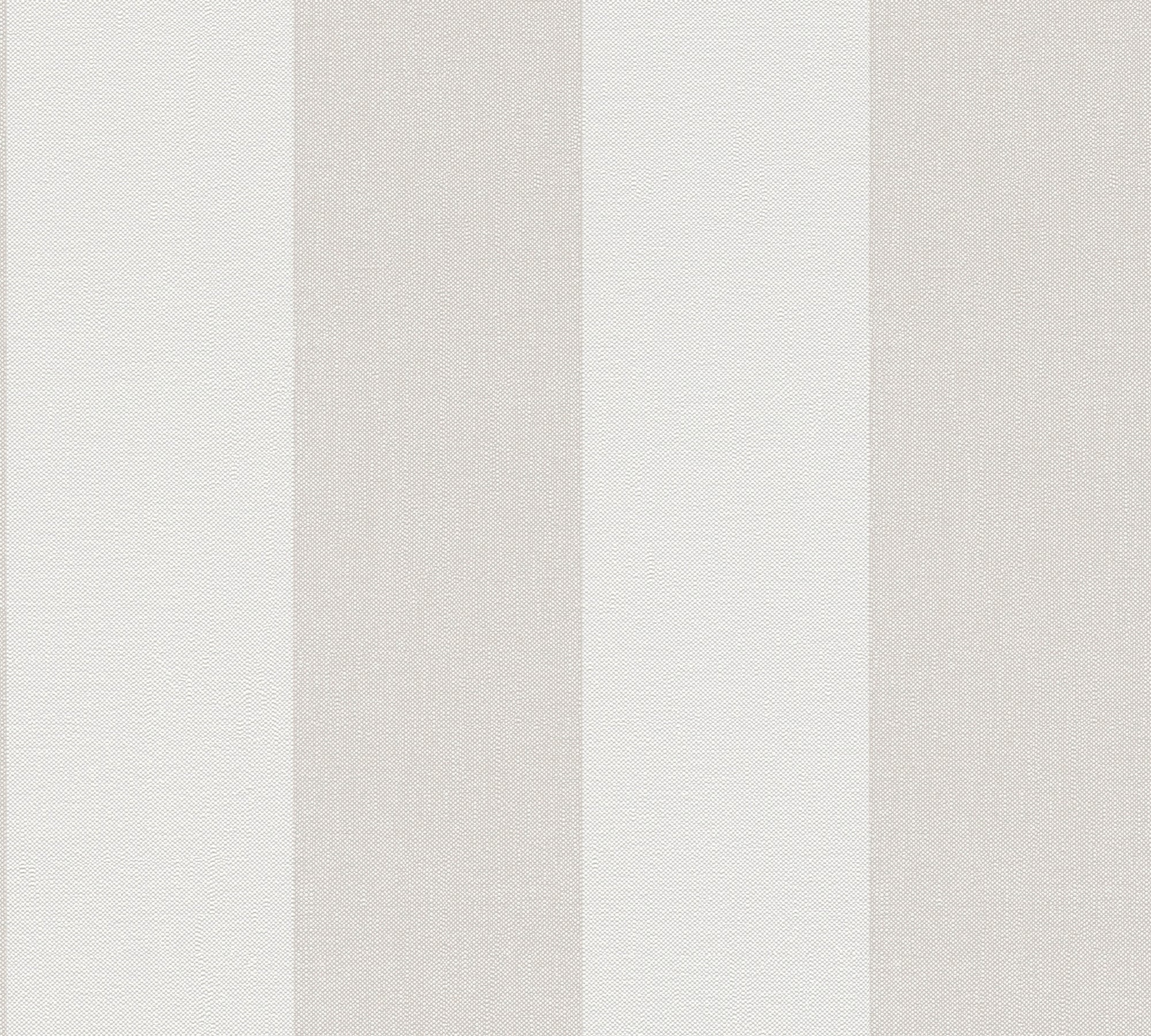 High-quality wallpaper from the Pure Elegance collection in cream 