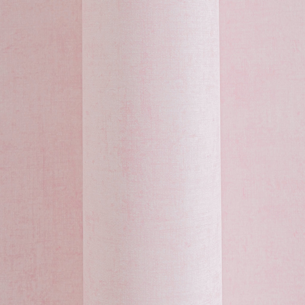 High-quality wallpaper from the Lilly & Luis collection in pink 