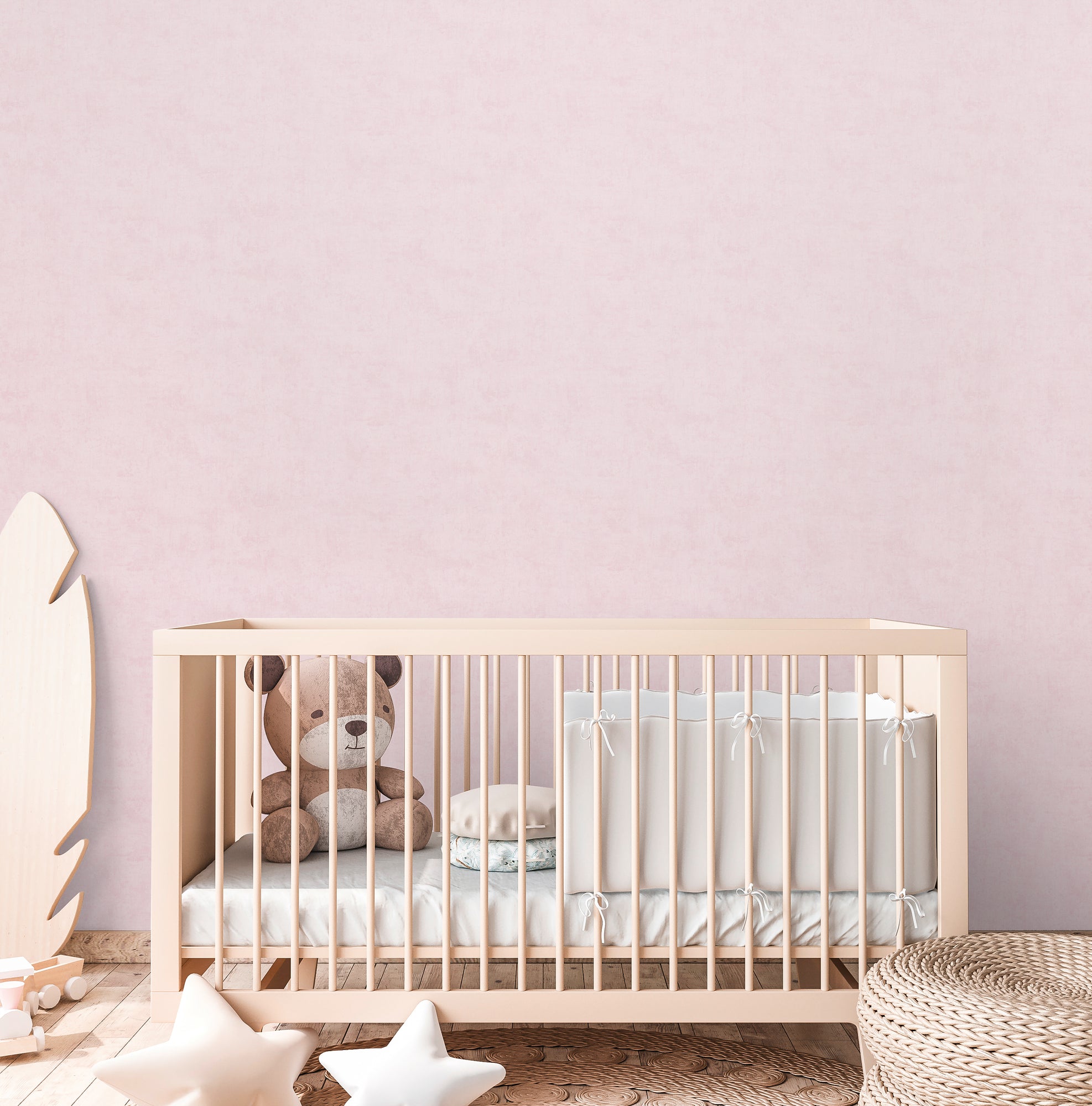 High-quality wallpaper from the Lilly & Luis collection in pink 