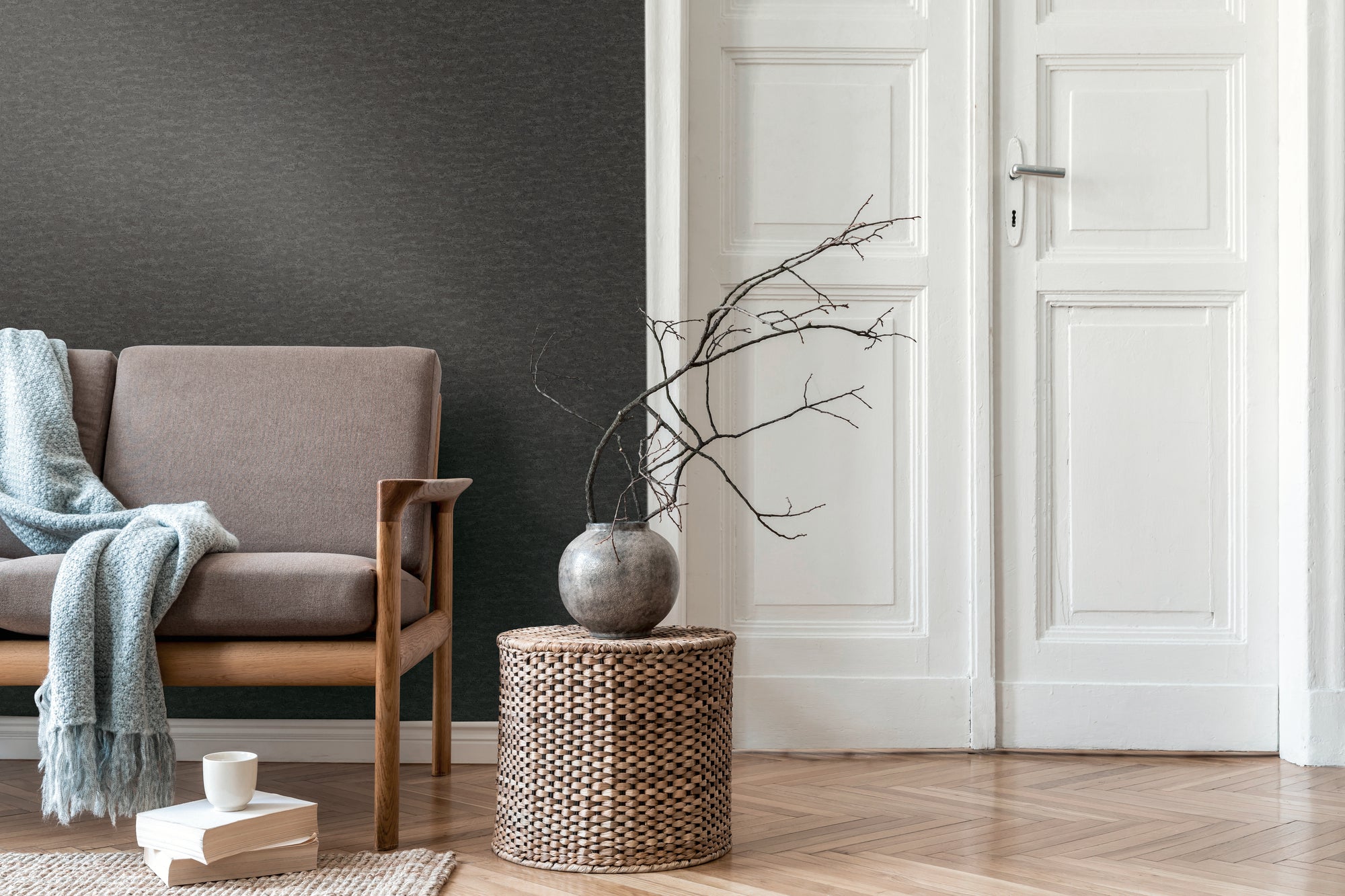 High-quality wallpaper from the Daniel Hechter 7 collection in black 