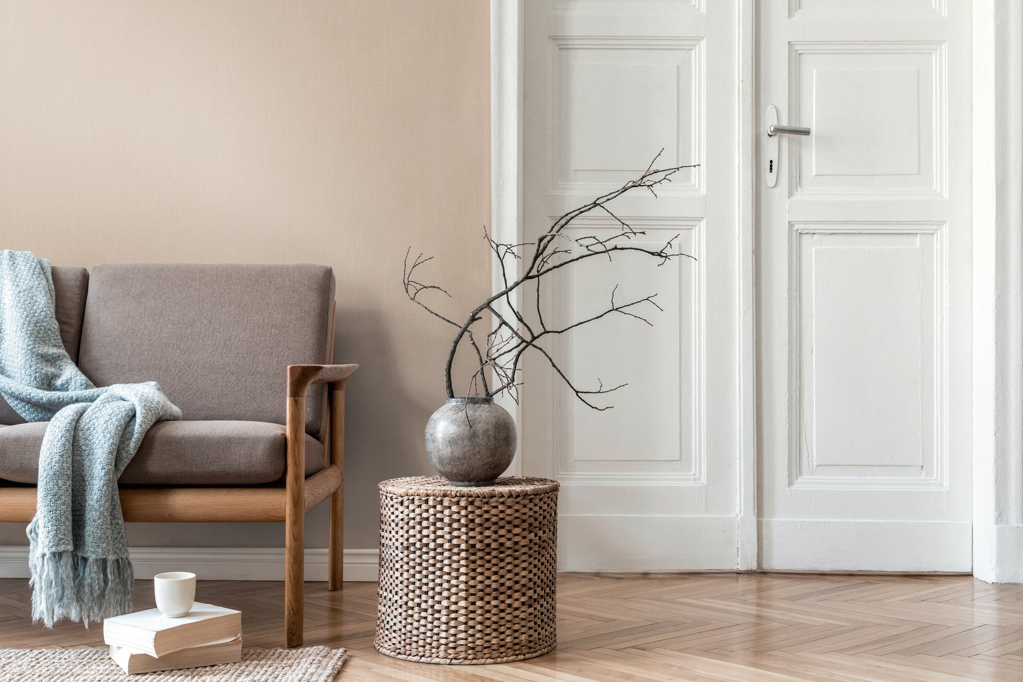 High-quality wallpaper from the Daniel Hechter 7 collection in beige 