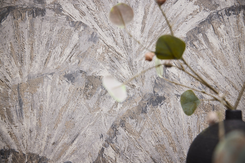 High-Quality Non-Woven Wallpaper Beige Graphic