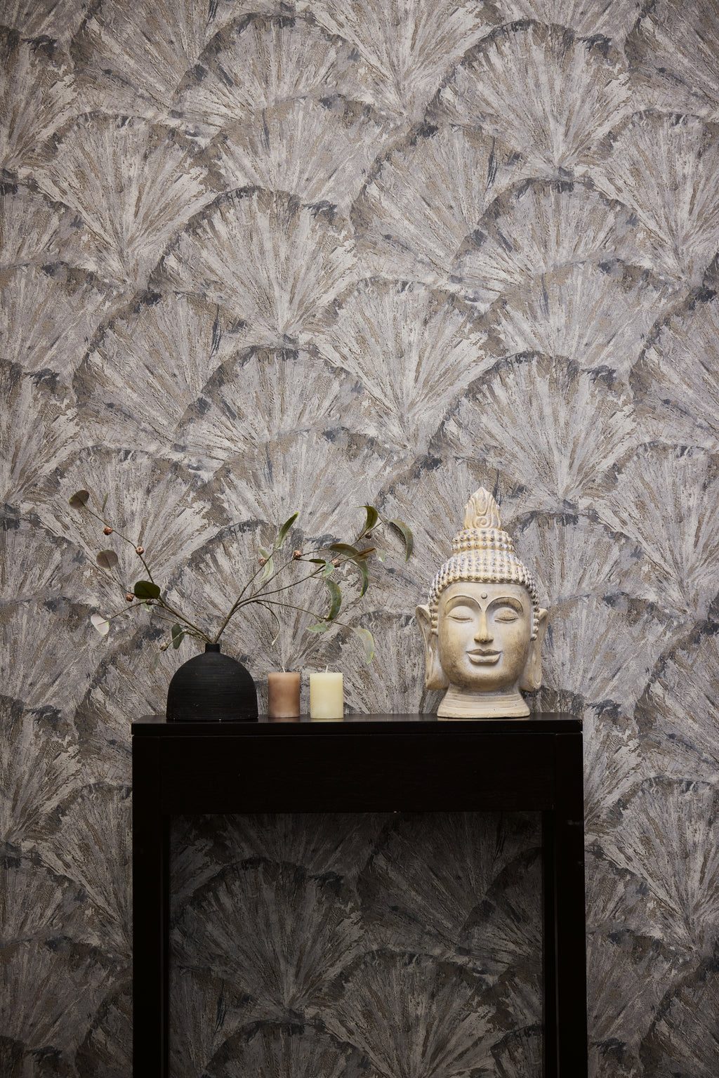 High-Quality Non-Woven Wallpaper Beige Graphic