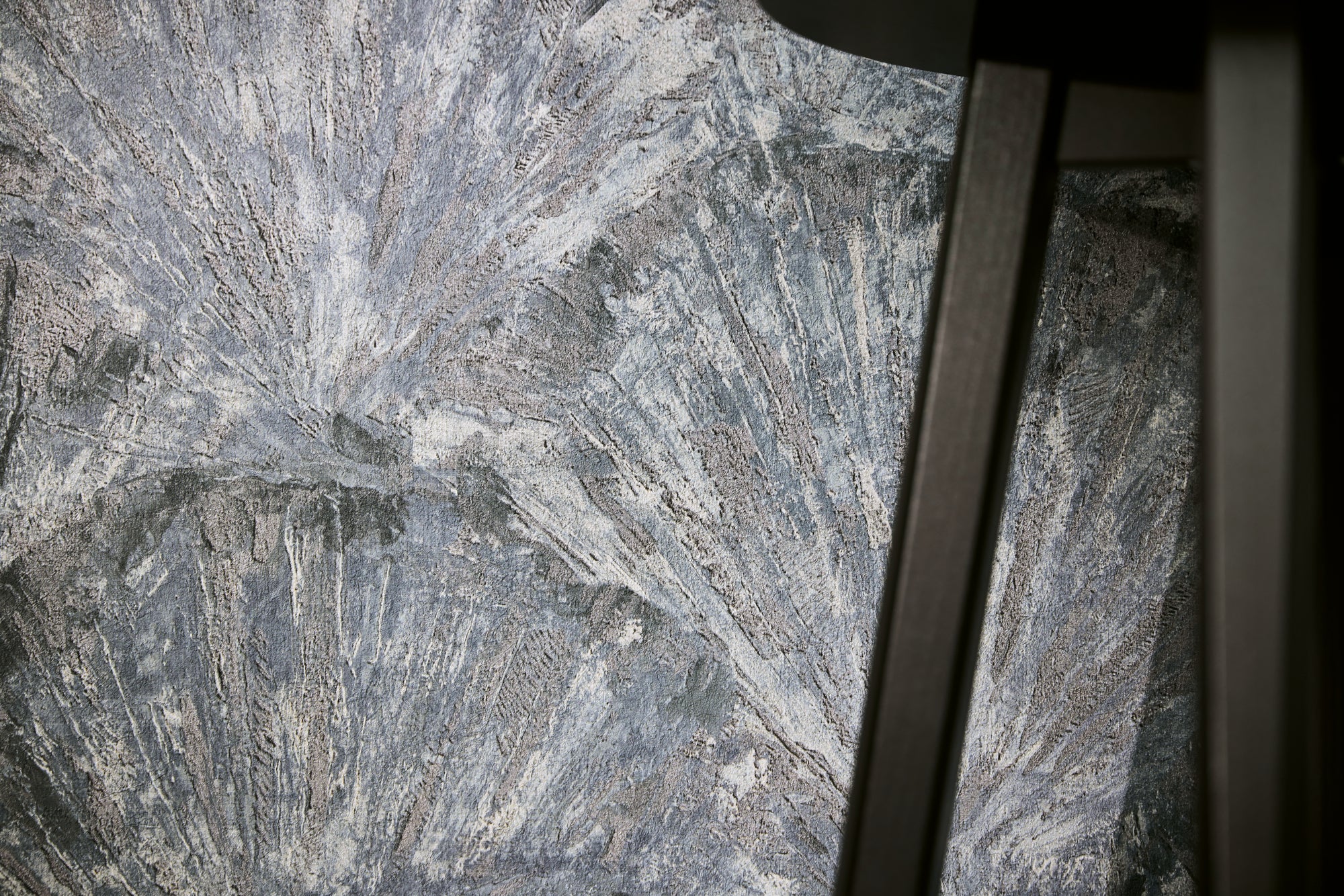High-Quality Non-Woven Wallpaper Blue Graphic