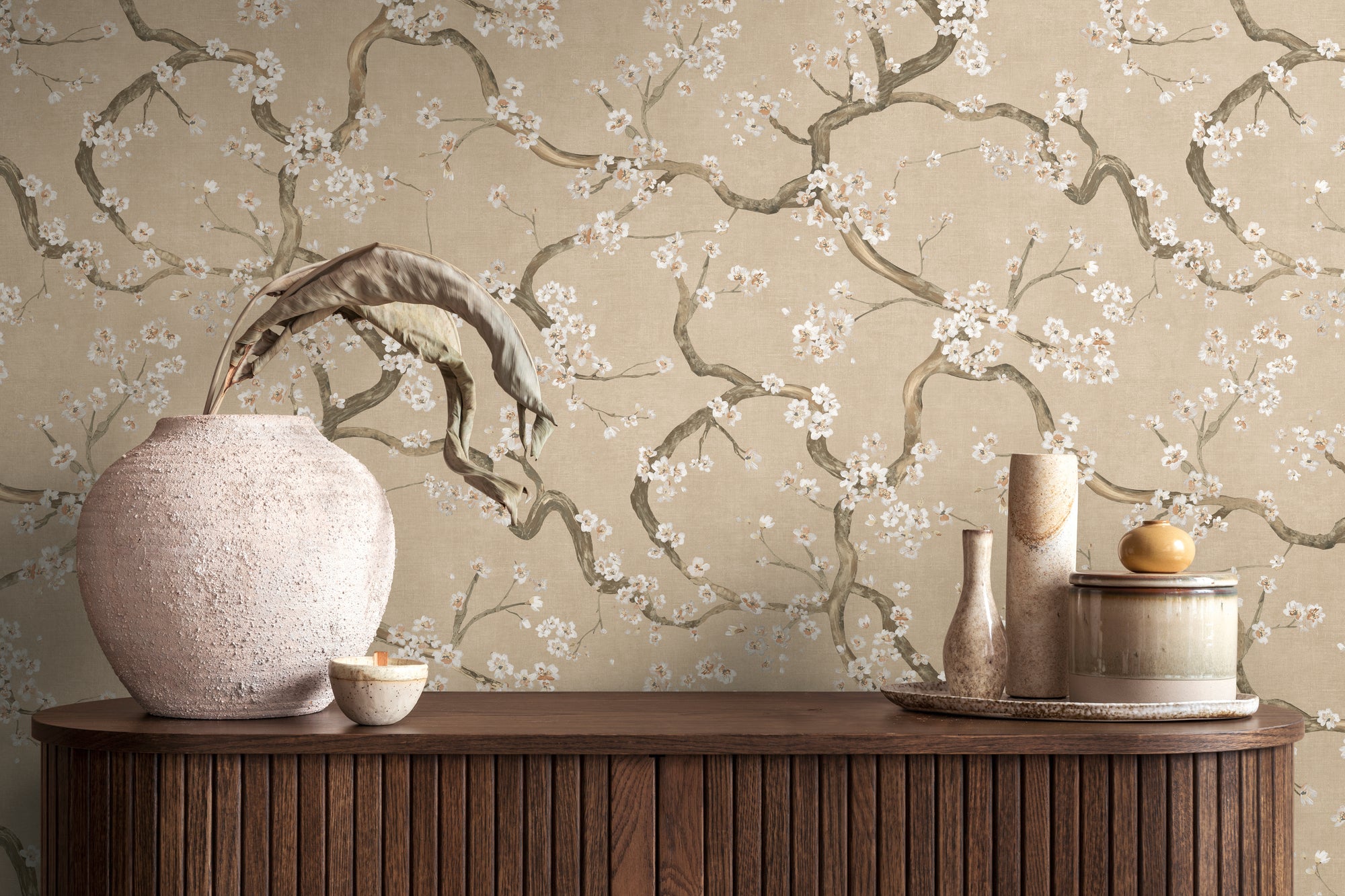 High-Quality Non-Woven Wallpaper Beige Floral