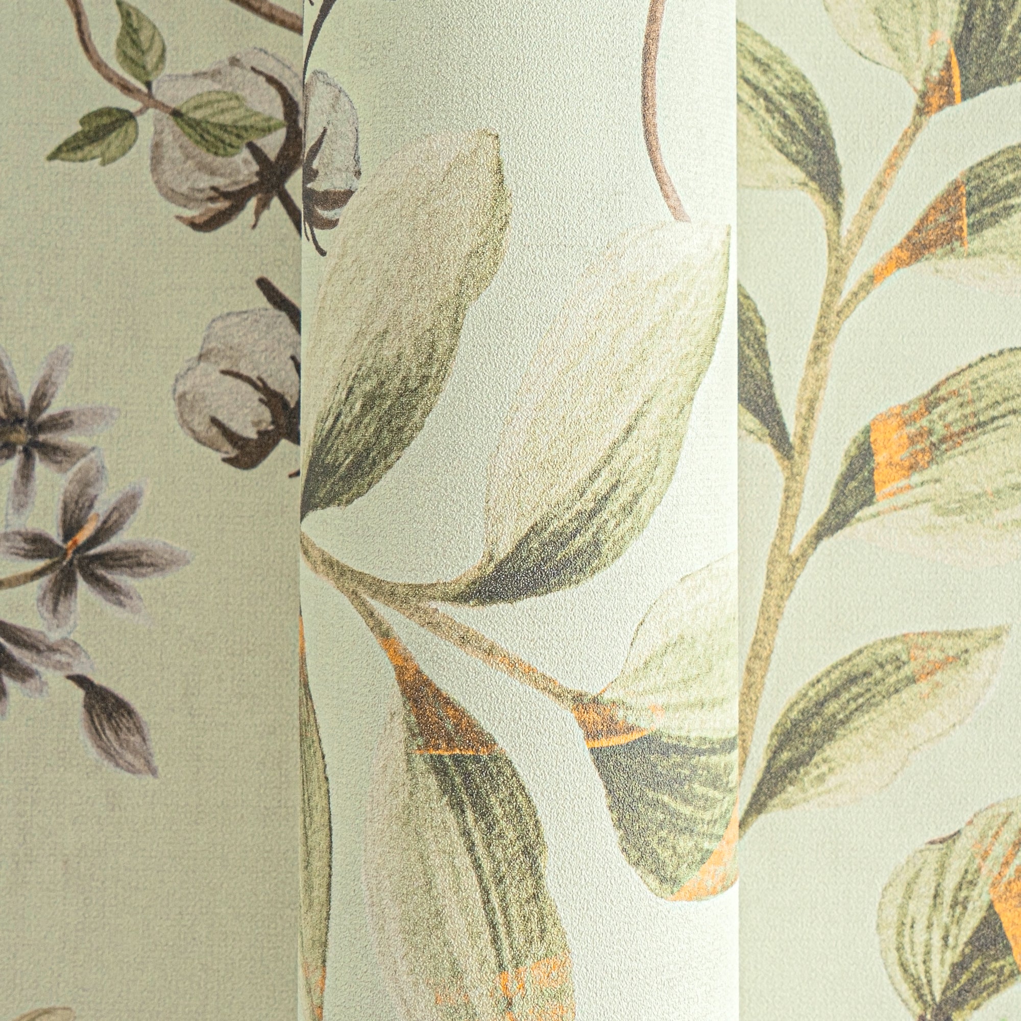 High-quality wallpaper from the Anna D'Andrea collection in brown 