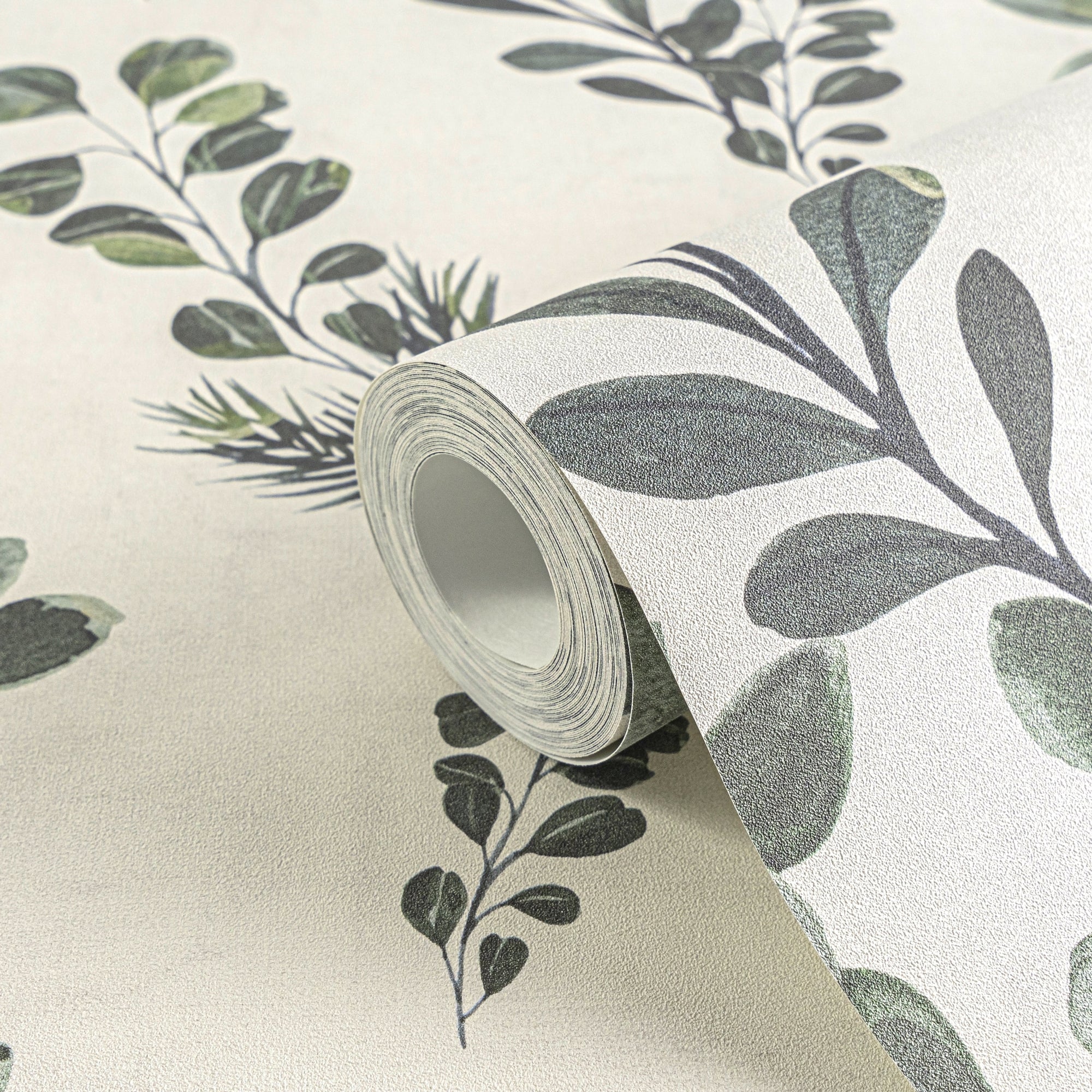 High-quality wallpaper from the Anna D'Andrea collection in grey. 