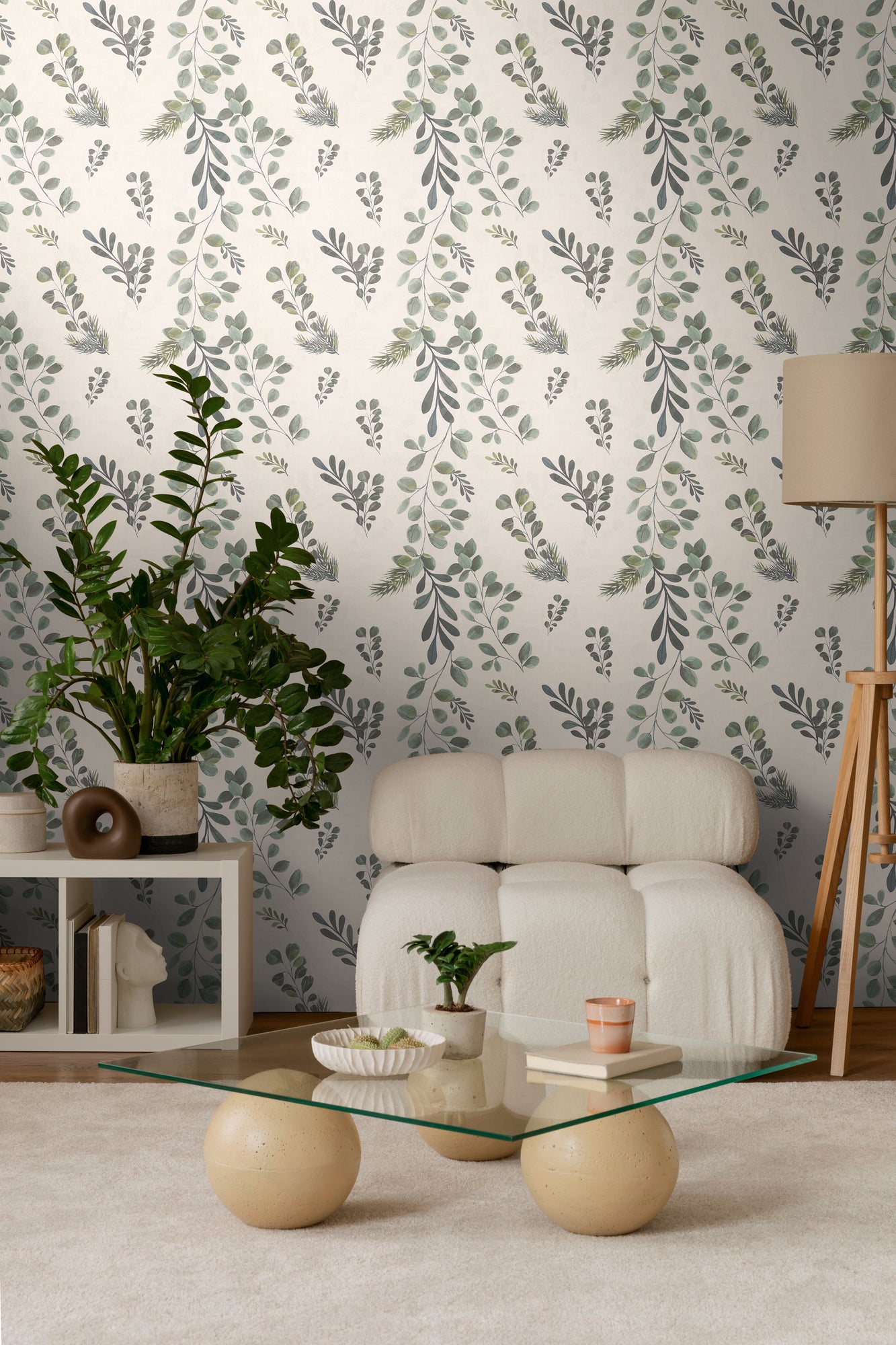 High-quality wallpaper from the Anna D'Andrea collection in grey. 