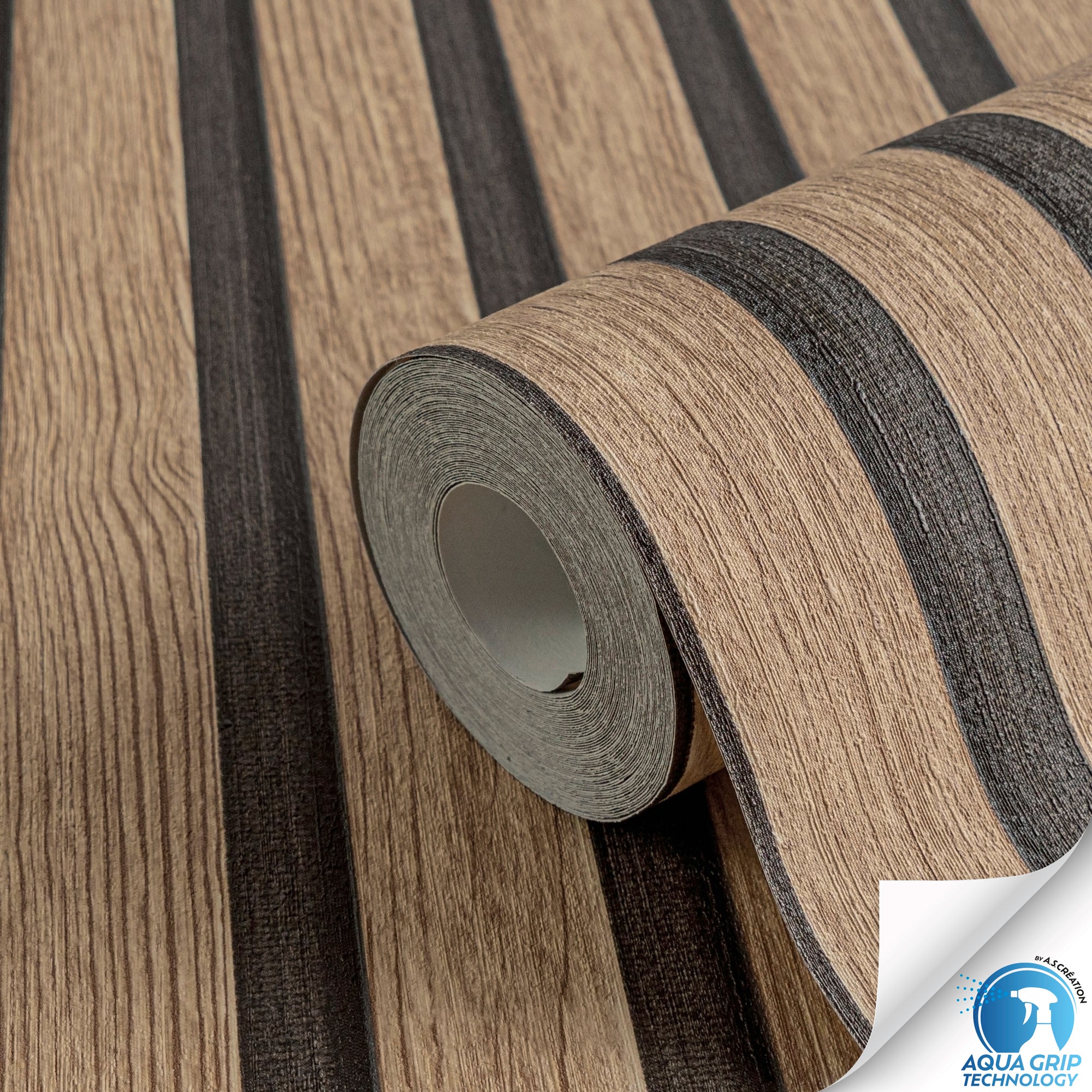 High-quality wallpaper from the WOW collection in brown 