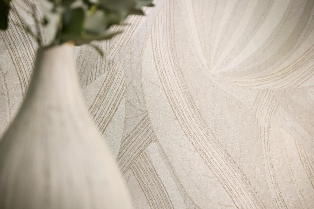 High-Quality Non-Woven Wallpaper Cream Floral