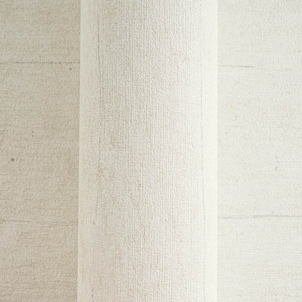 High-quality wallpaper from the History of Art 2 collection in cream 