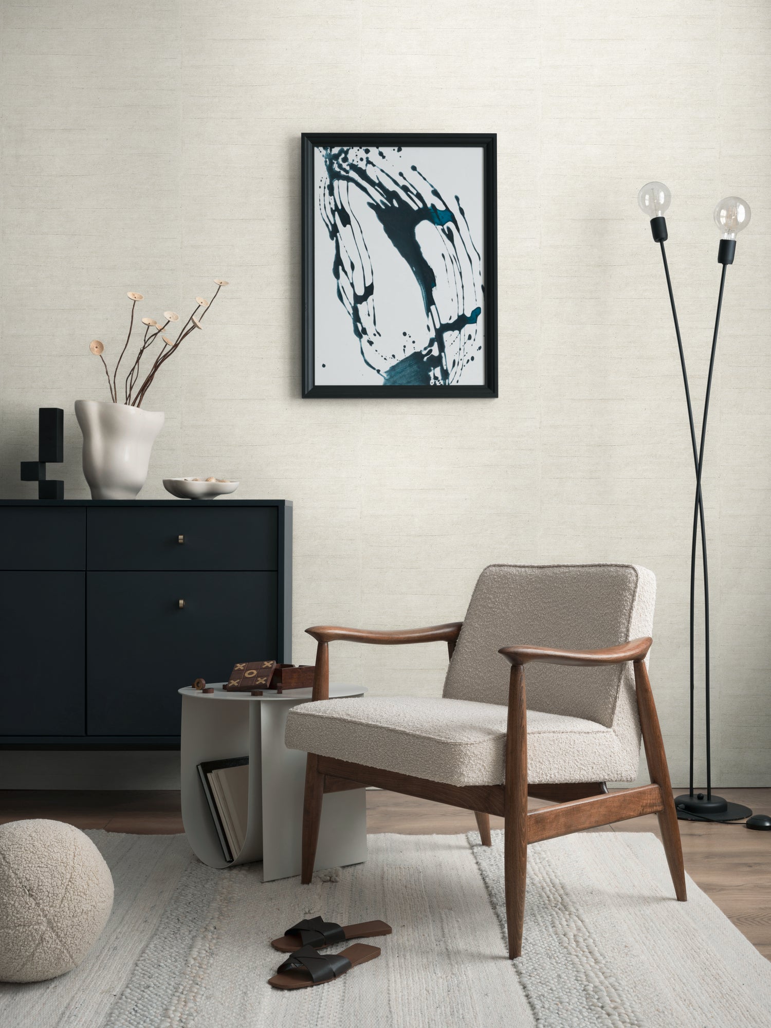 High-quality wallpaper from the History of Art 2 collection in cream 