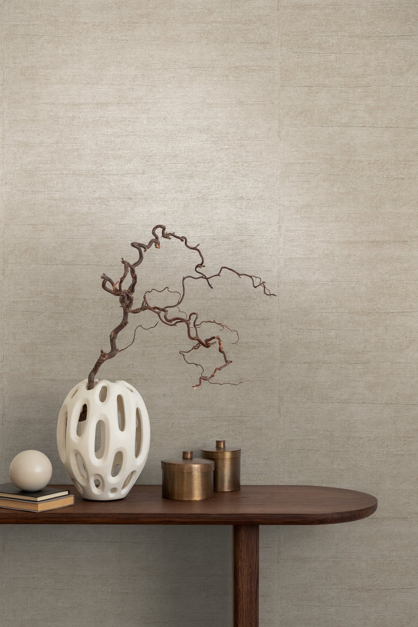 High-quality wallpaper from the History of Art 2 collection in brown 