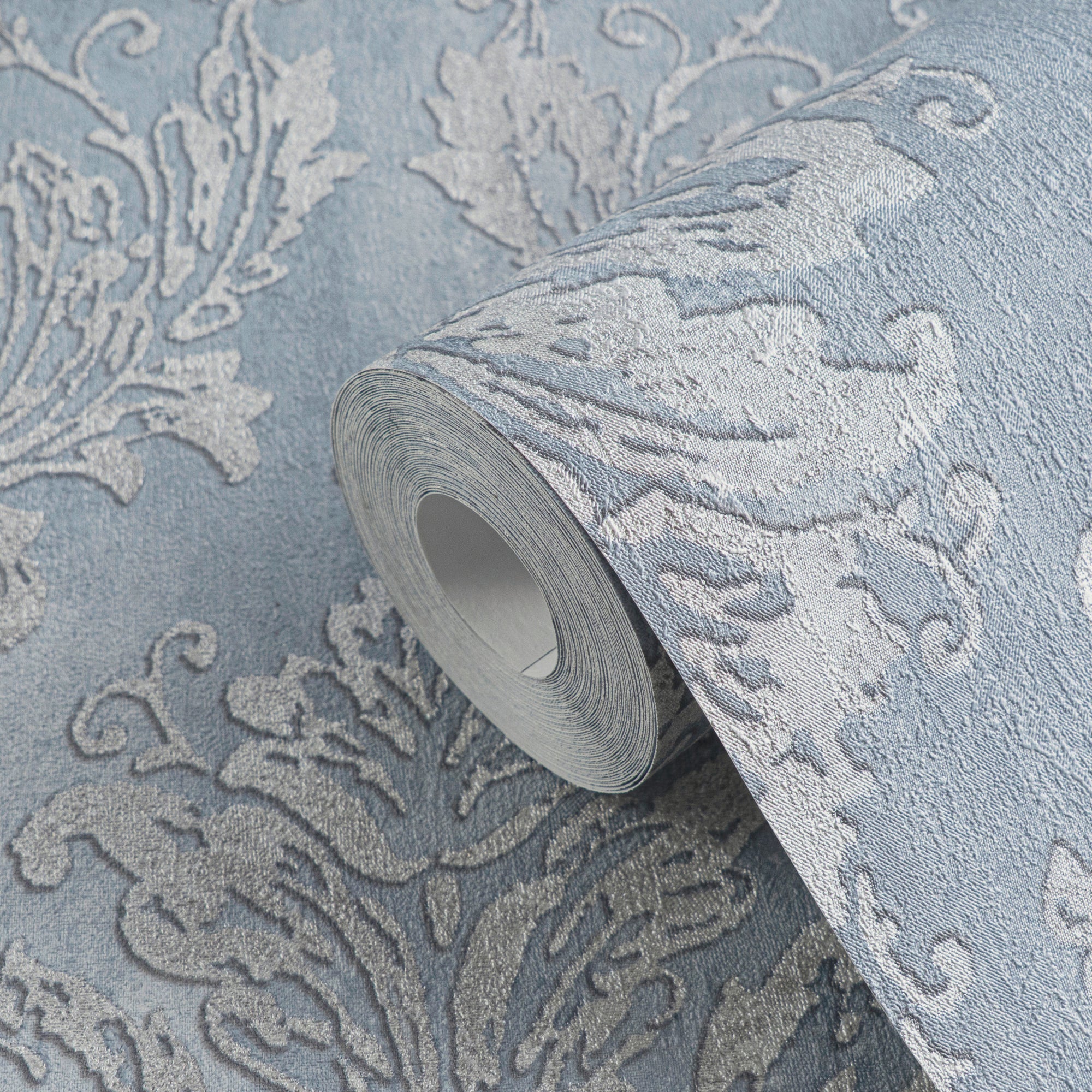 High-Quality Non-Woven Wallpaper Blue Romantic