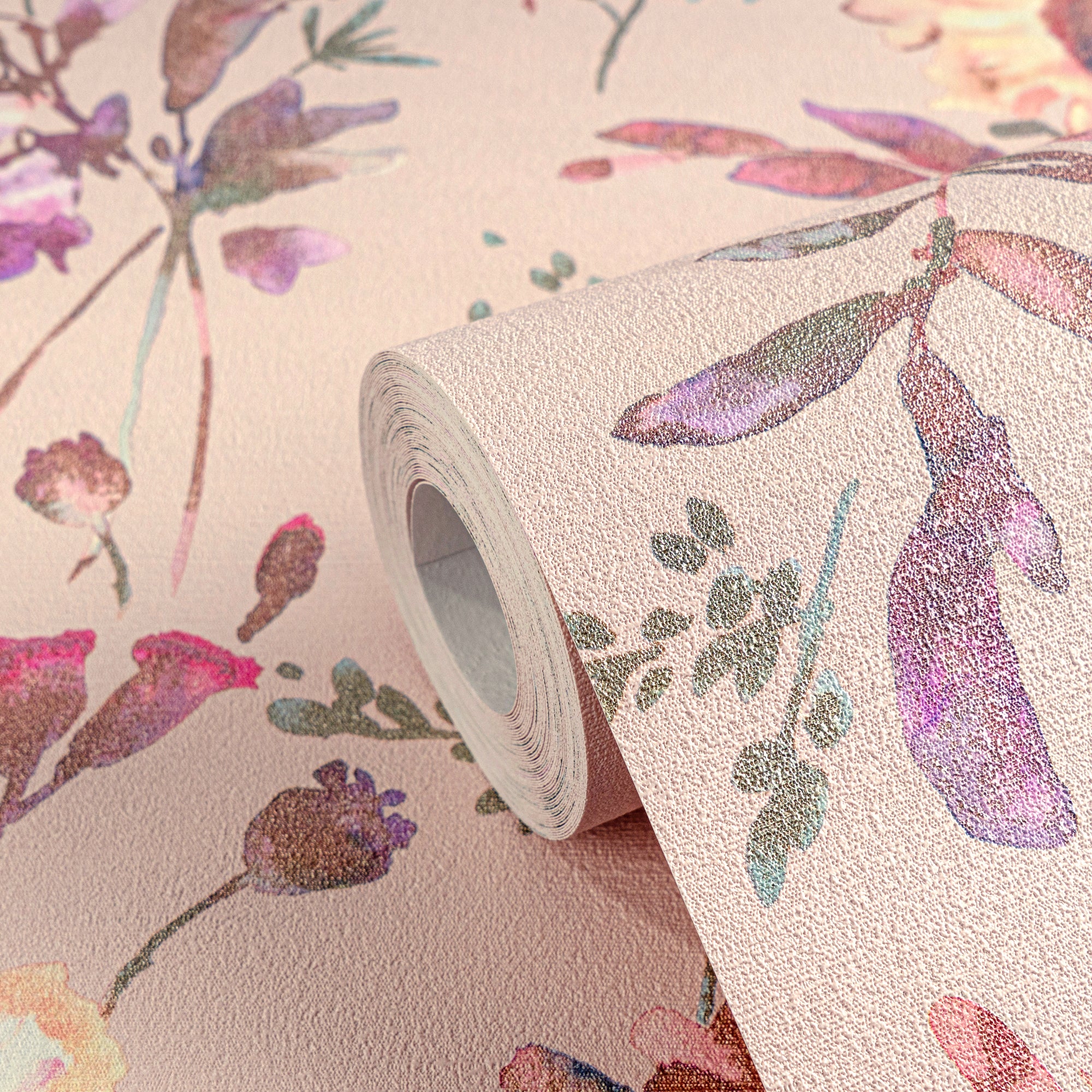 High-quality wallpaper from the CosmoLiving collection in pink 